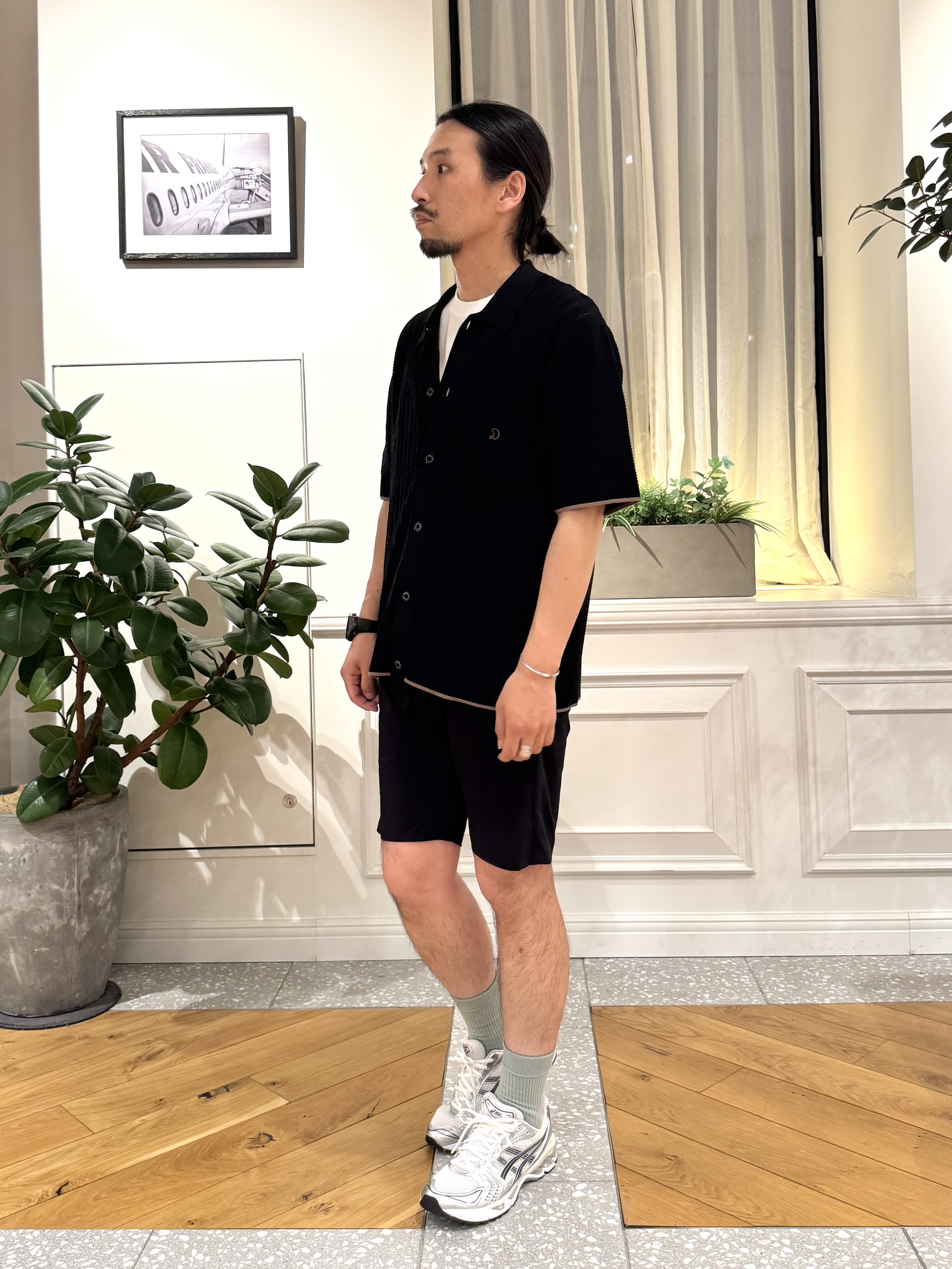 kawarataniさんの「DRESSTERIOR｜【Safari5月号掲載】ウォッシャブル キューバニットシャツ」を使ったコーディネート