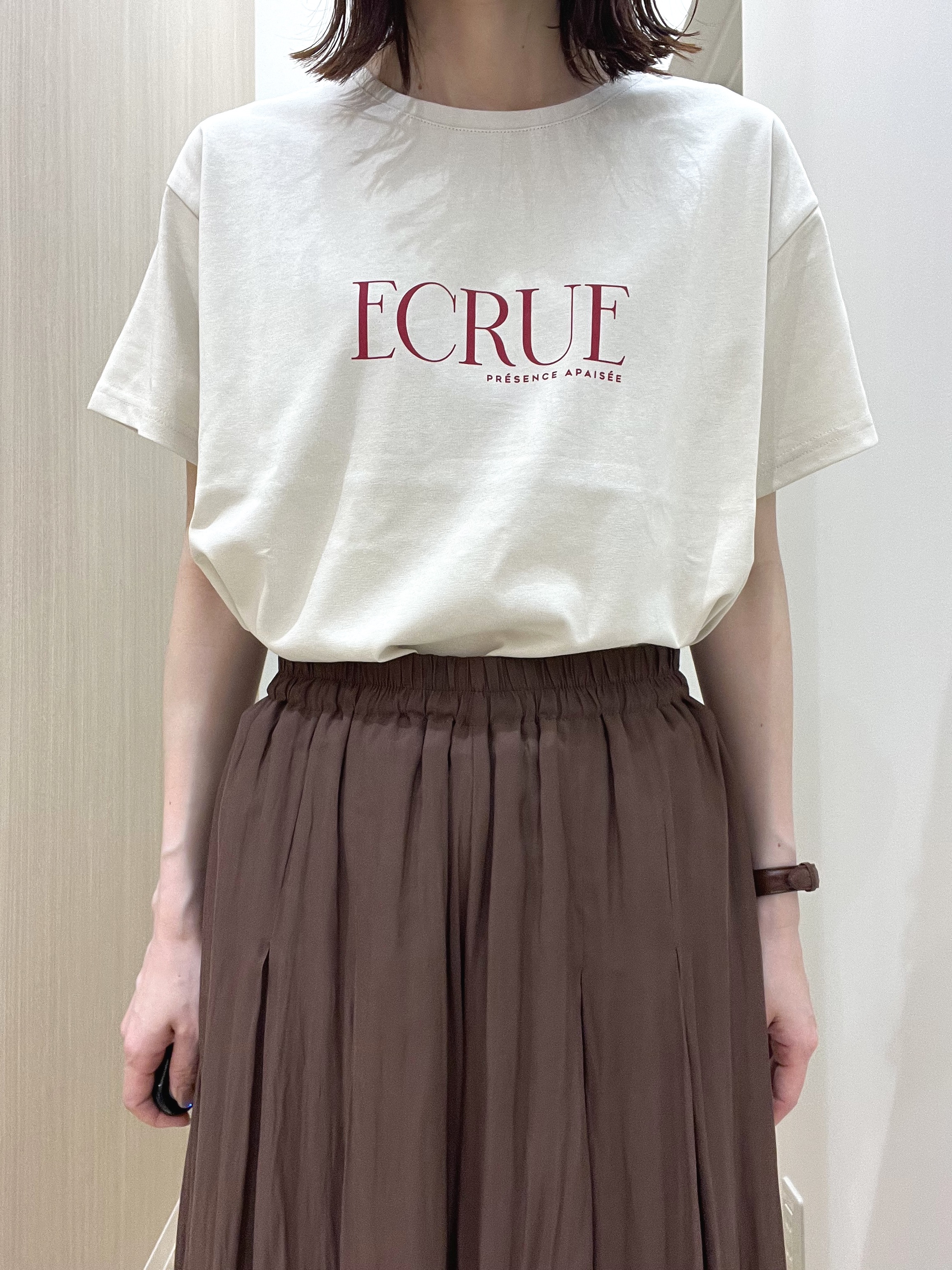  おまつさんの「grove｜【遮熱／吸水速乾／UVカット】ベーシックロゴTシャツ」を使ったコーディネート