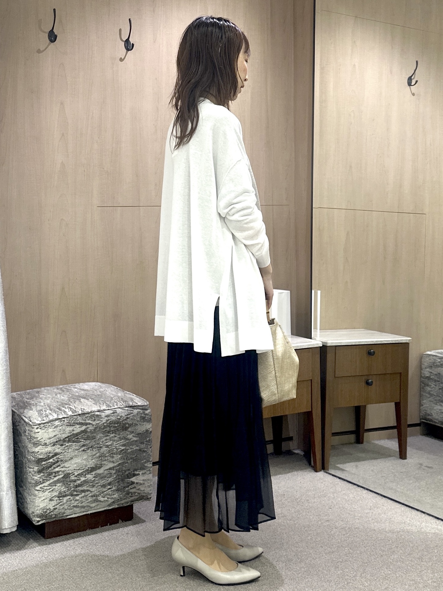 Miwaさんの「UNTITLED｜【ゆったり/リラクシー】リネンボートネックプルオーバー」を使ったコーディネート