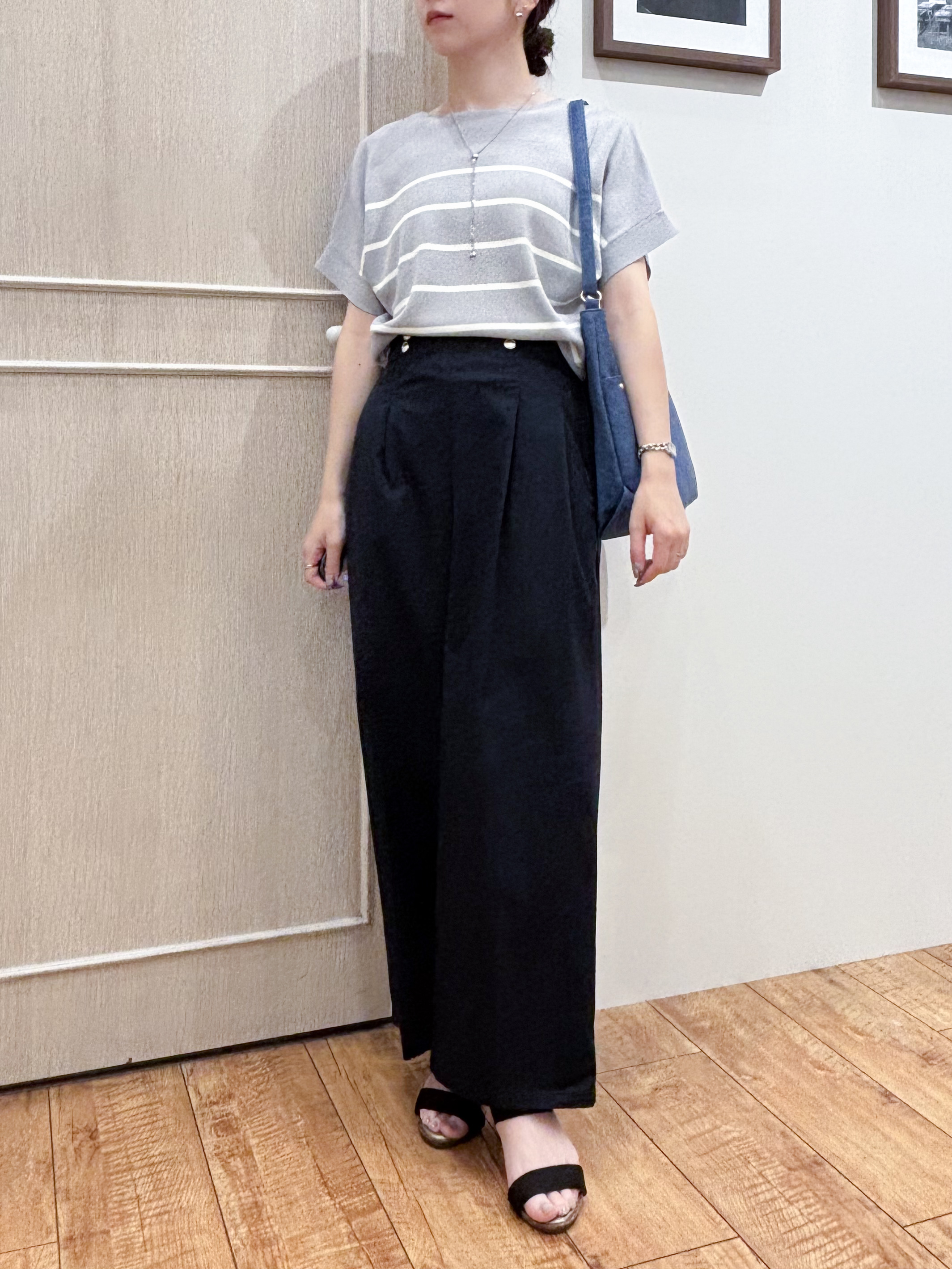 なみさんの「SHOO･LA･RUE｜【毎日洗える/UV】二の腕隠れる さらっとドルマン半袖ニット」を使ったコーディネート