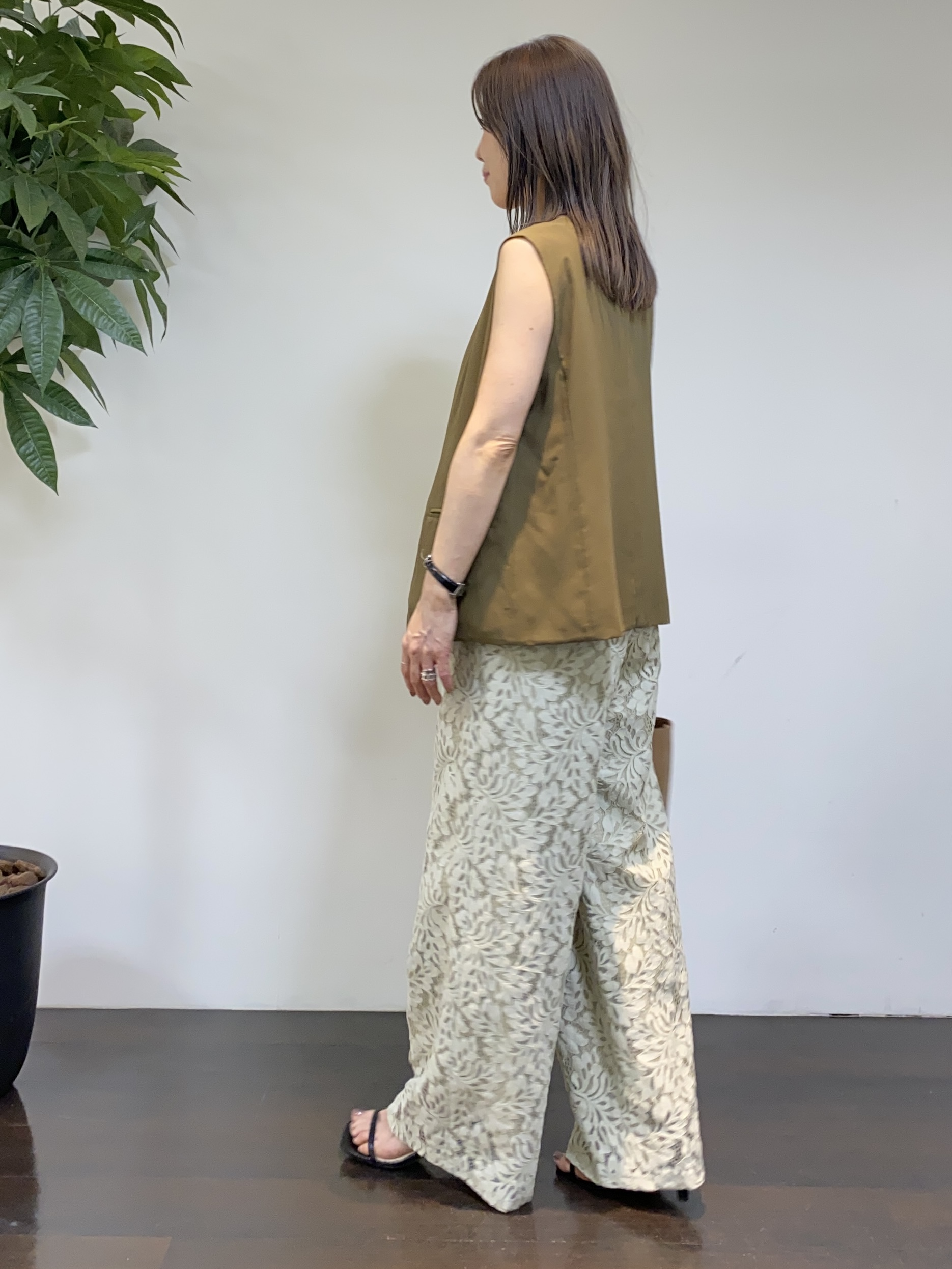 tomoさんの「UNTITLED｜◆【セットアップ可/接触冷感/通気性】ドライシアーダブルジャケット」を使ったコーディネート