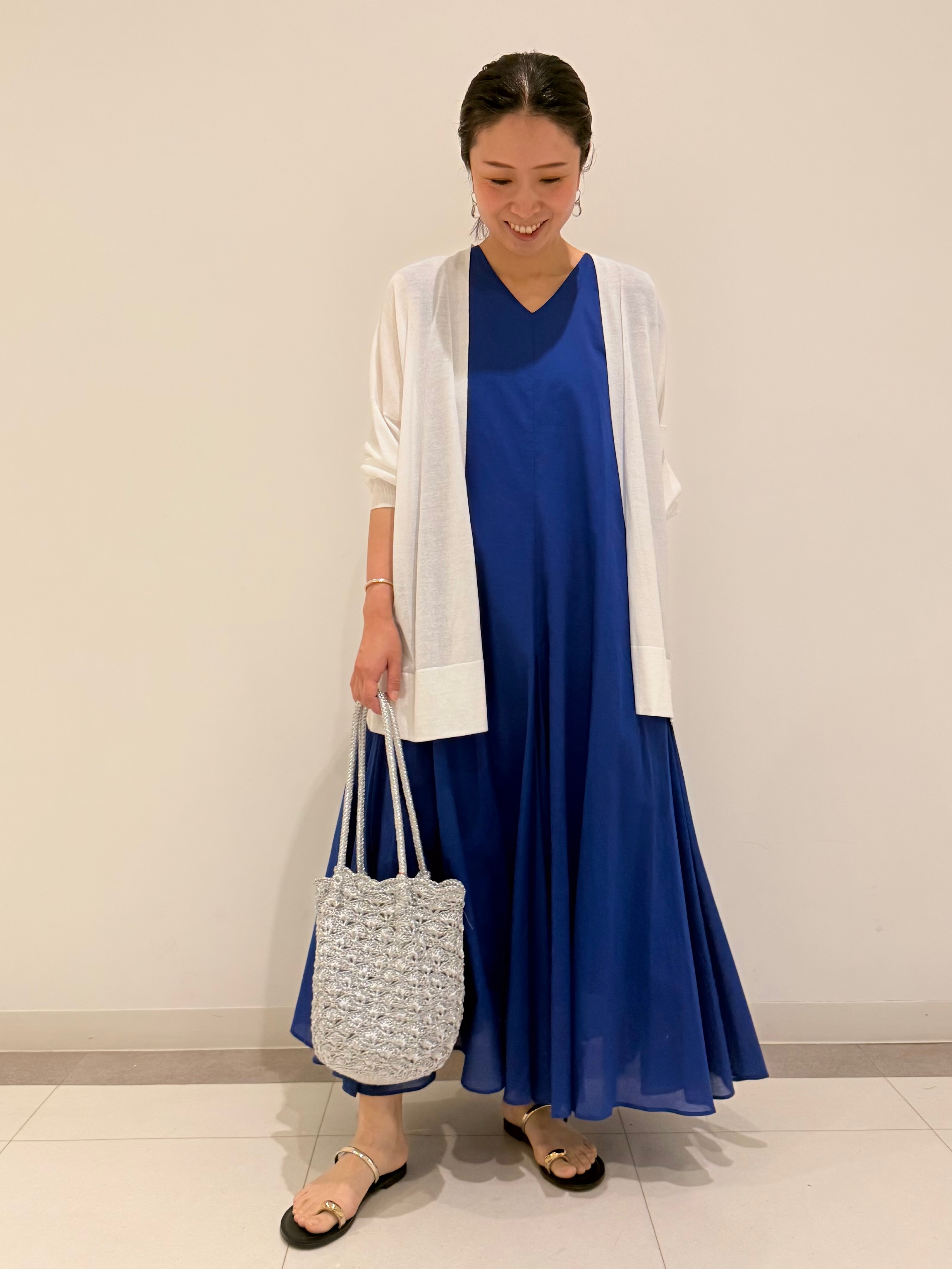 MIYAKAWAさんの「DRESSTERIOR｜【きれいめ/ウォッシャブル】コットンローンフレンチスリーブワンピ」を使ったコーディネート