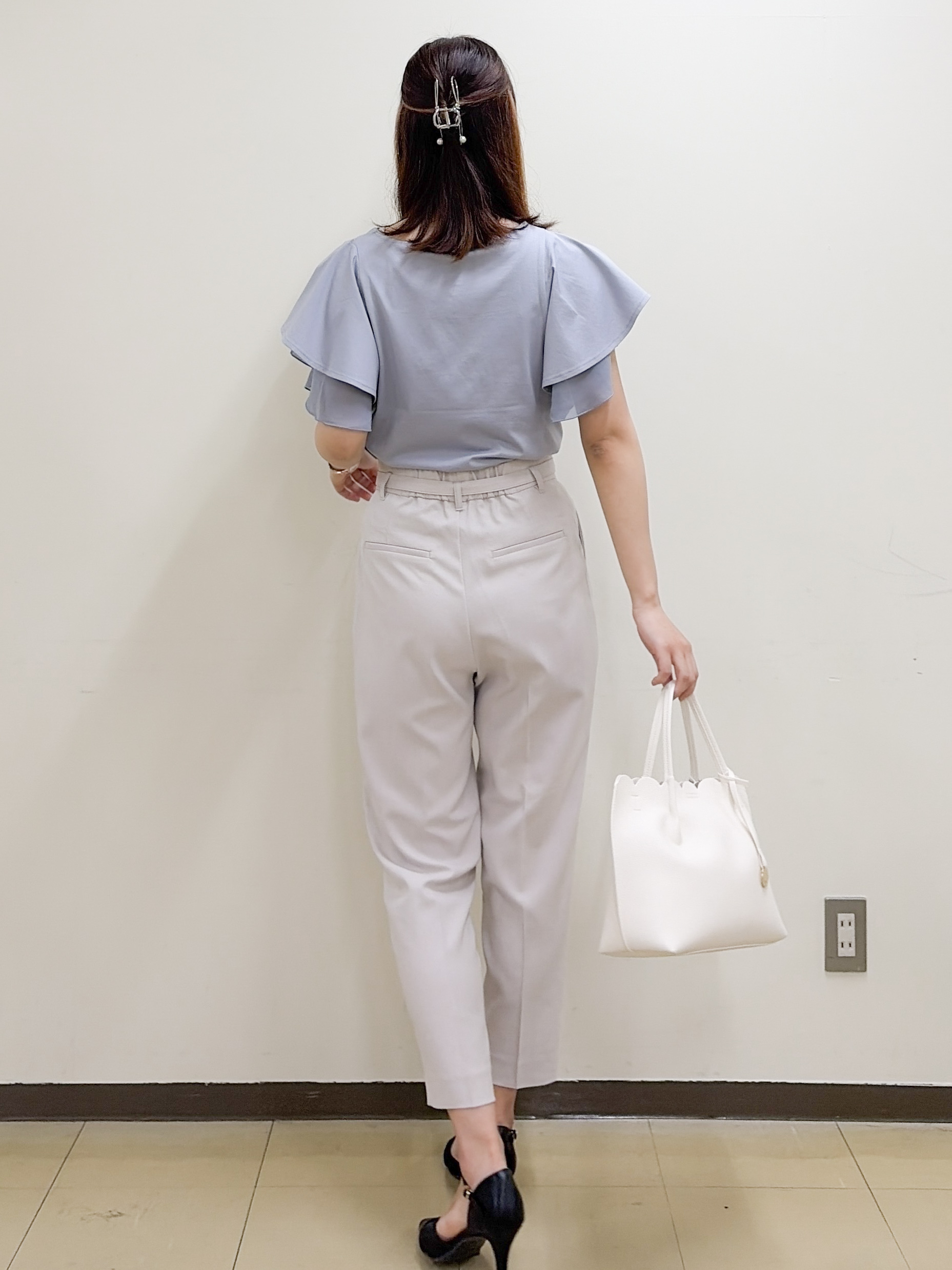 yurinaさんの「index｜【接触冷感／UVケア】シフォンフリルドッキングトップス《洗濯機OK》」を使ったコーディネート