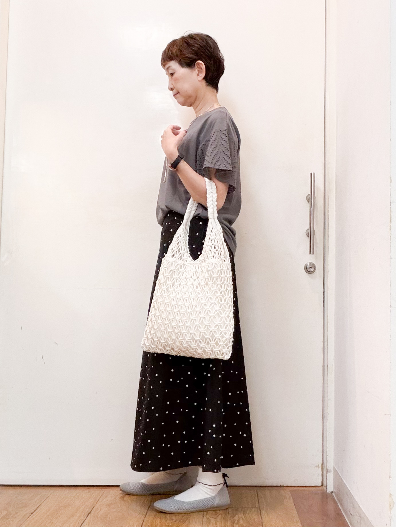 みぃさんの「SHOO･LA･RUE｜【S-LL/洗濯機可/体型カバー】汗じみが気になりにくい お袖レースフレアTシャツ」を使ったコーディネート