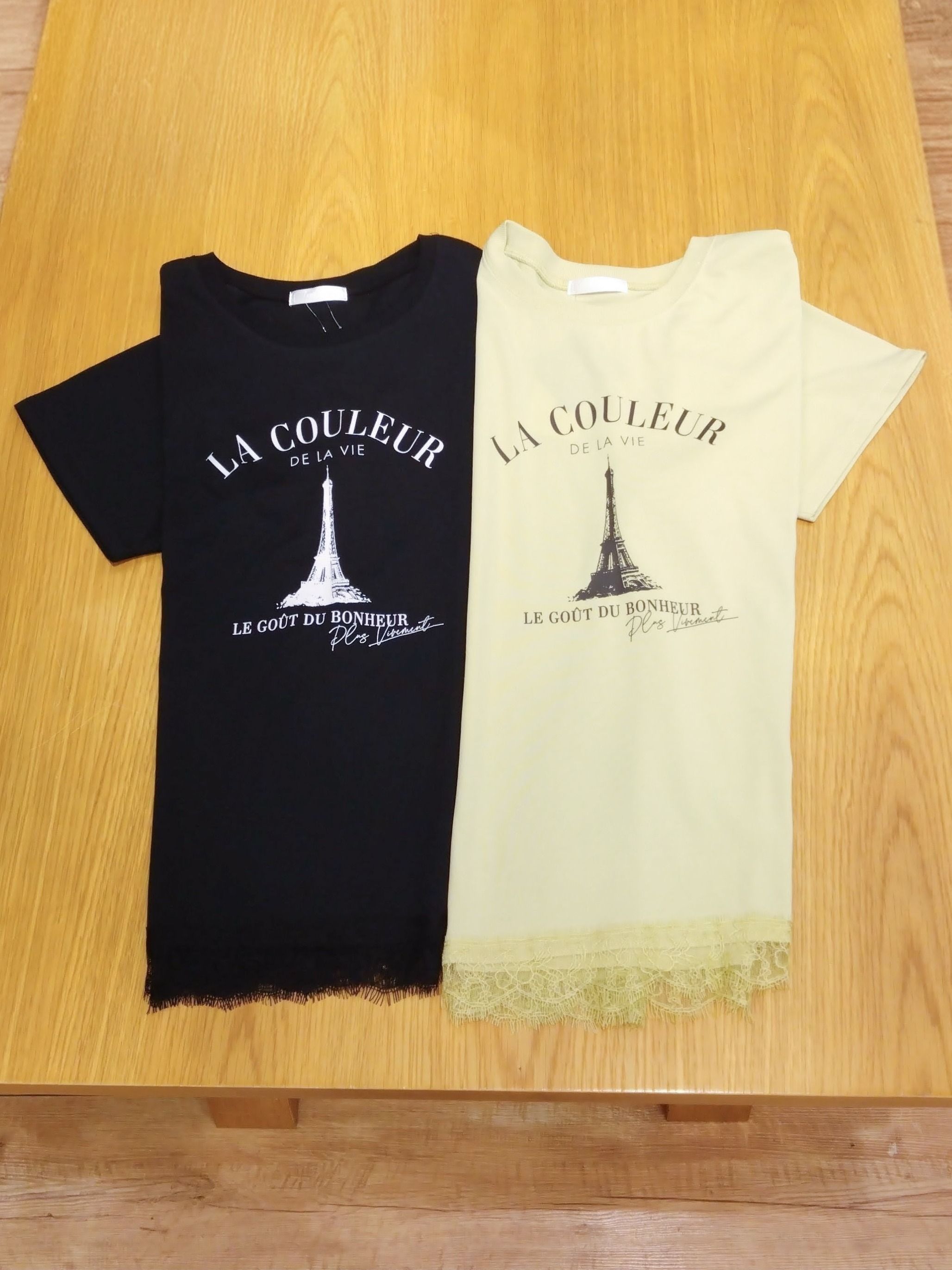 HTCさんの「SHOO･LA･RUE｜【UV/S-LL/洗濯機可】真夏に着たい裾レースが女性らしさをプラスする プリントアソートTシャツ」を使ったコーディネート