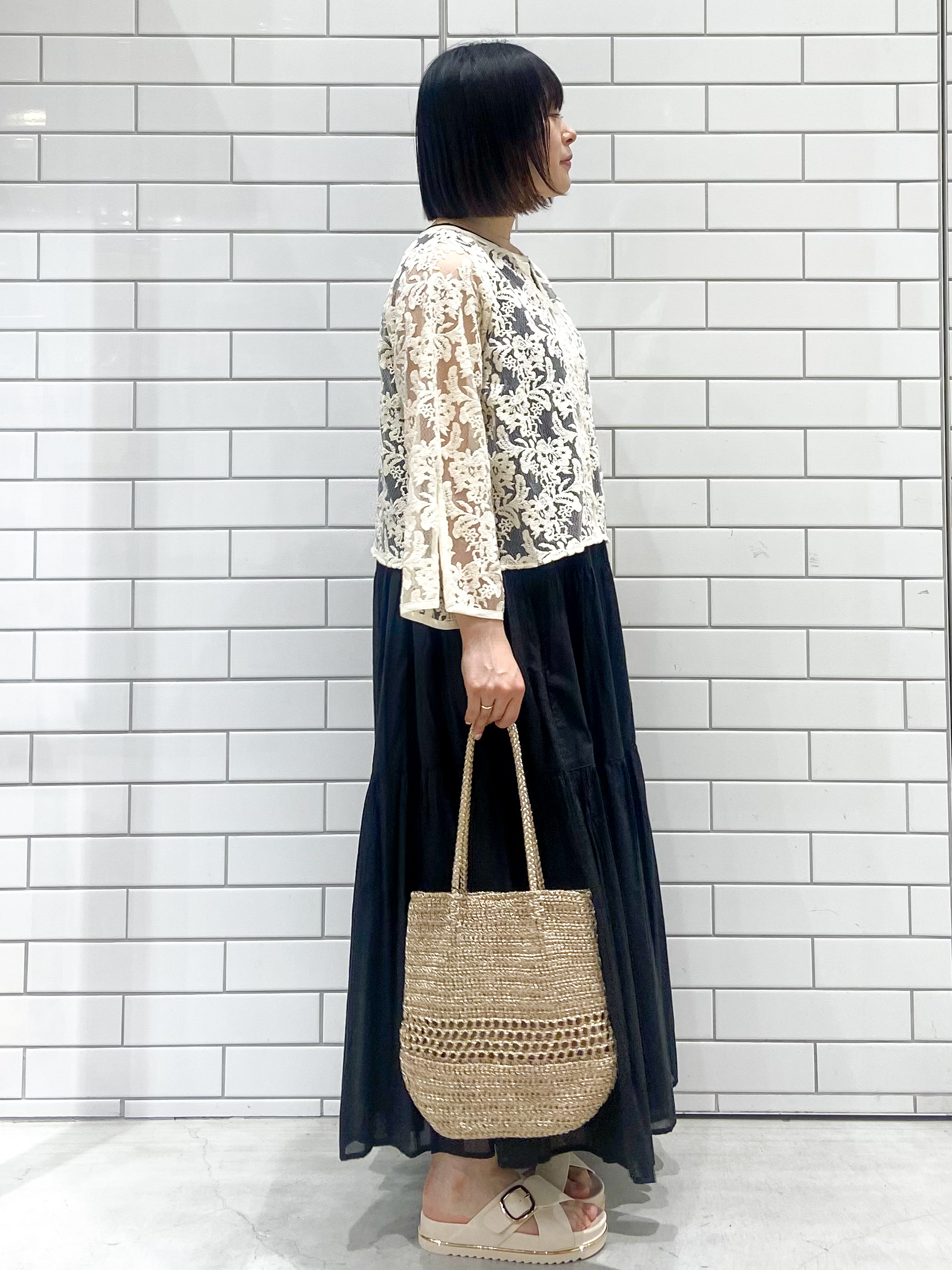 kimiさんの「OPAQUE.CLIP｜刺繍レースショートブラウス【洗える】」を使ったコーディネート