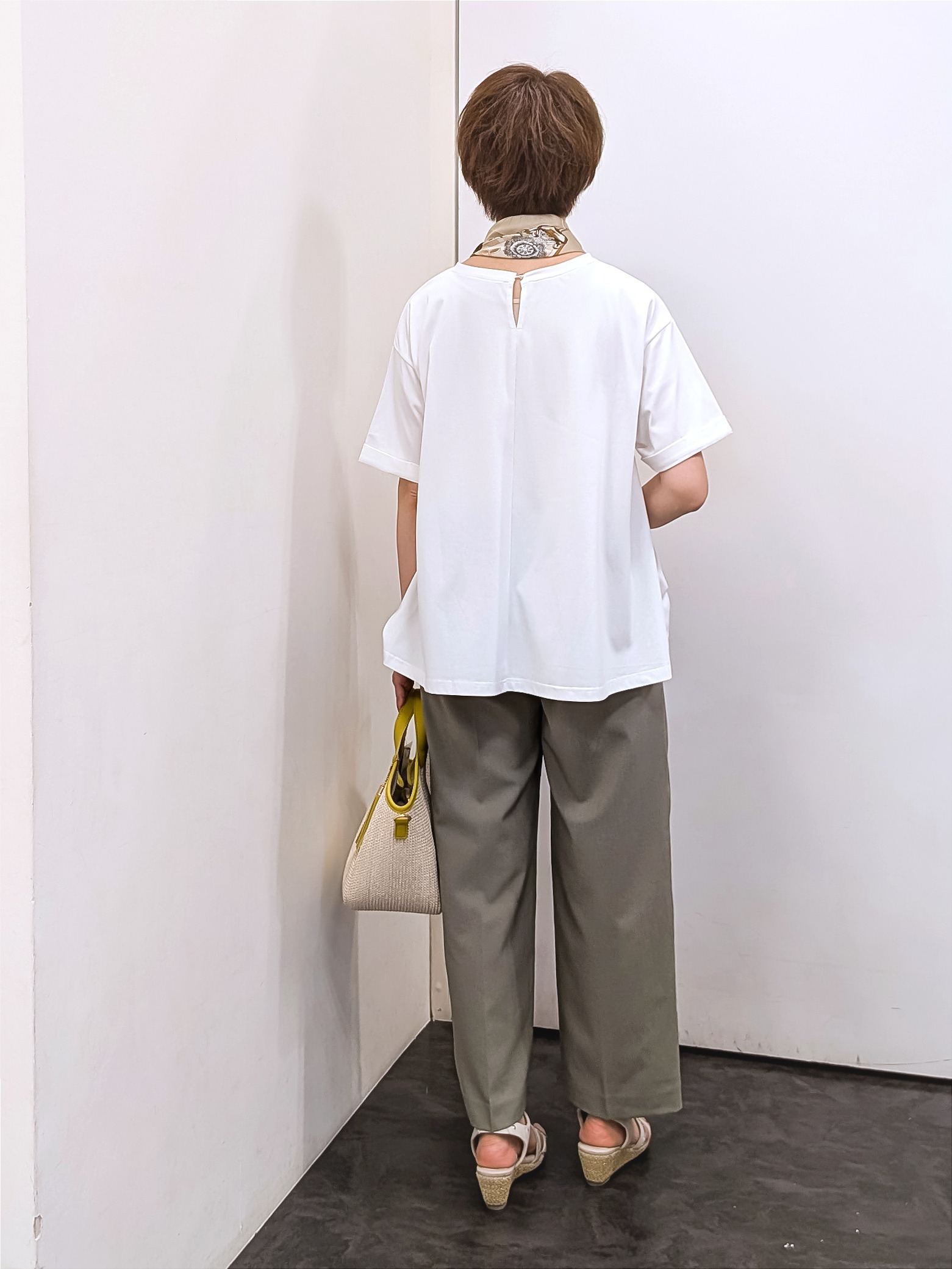 やまちゃんさんの「grove｜【遮熱／吸水速乾／UVカット】フレアシルエットTシャツ」を使ったコーディネート