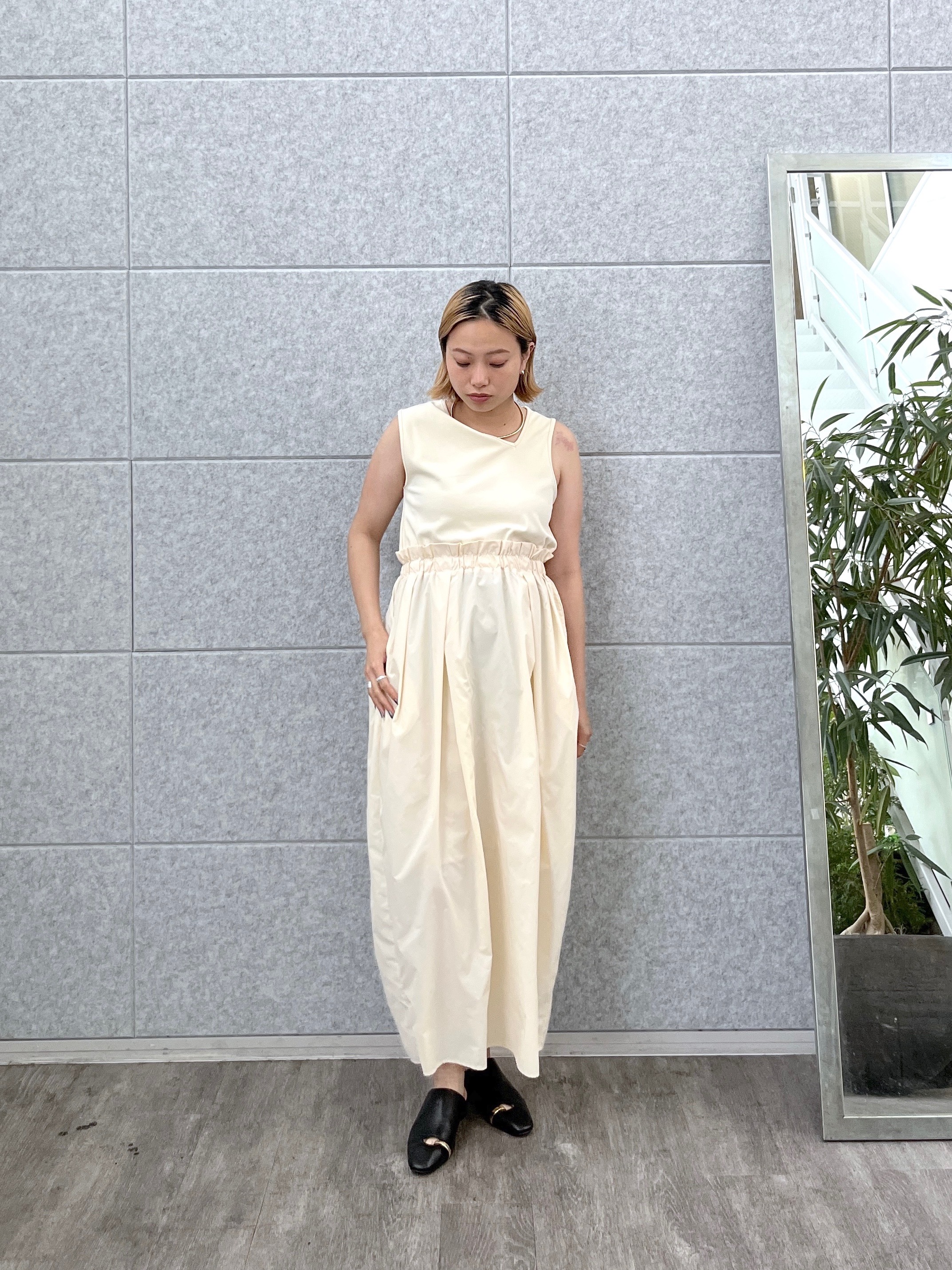 Harukaさんの「INDIVI｜コンビコクーンワンピース」を使ったコーディネート