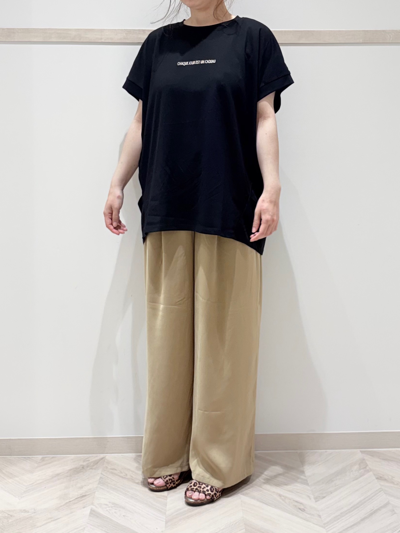 c_h_i_k_aさんの「SHOO･LA･RUE｜【セットアップ可/S-LL】ライトオンスデニム 5分袖シャツ」を使ったコーディネート