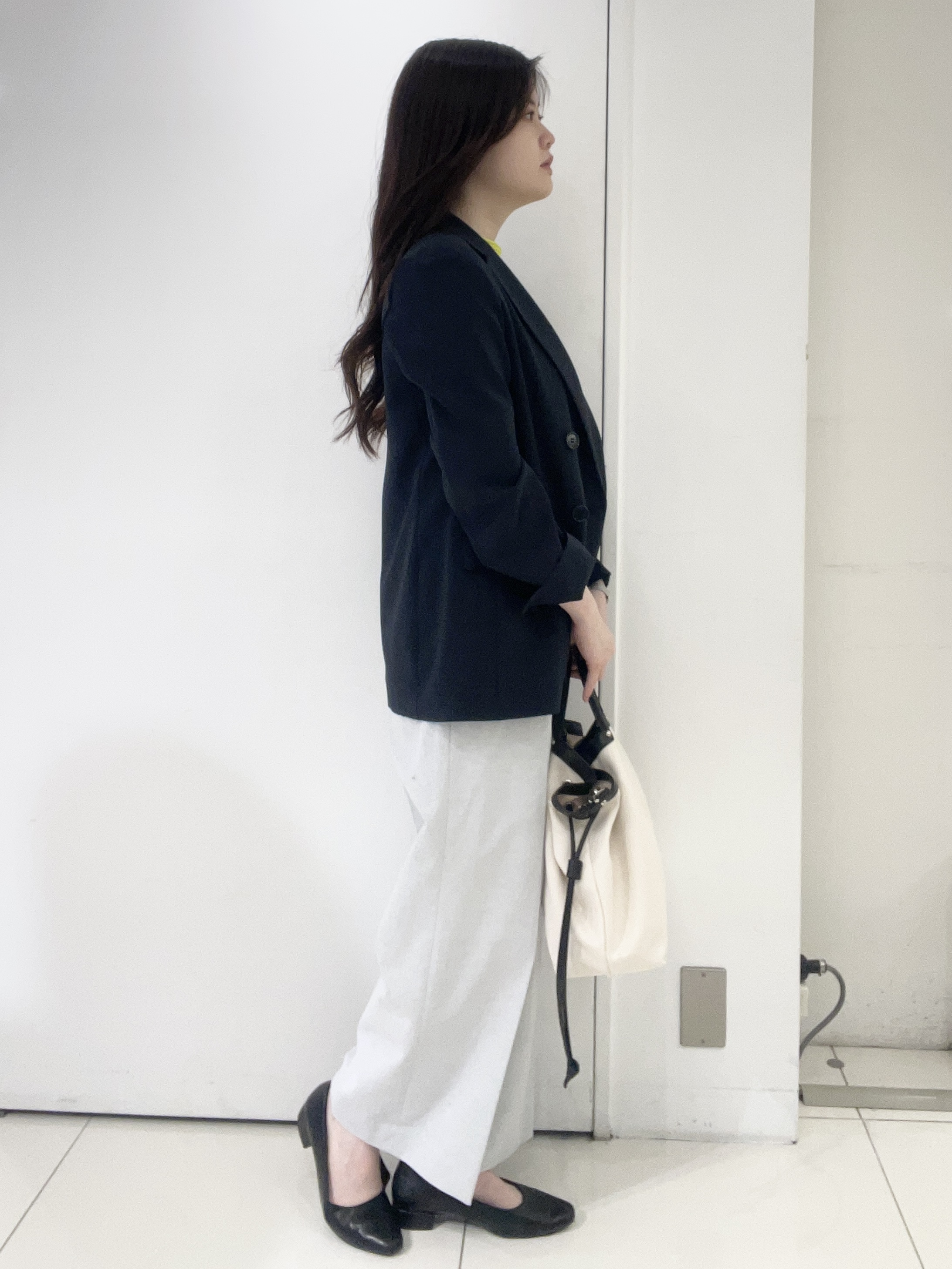 moeさんの「UNTITLED｜【新色追加/セットアップ可】エアリー ダブルブレストジャケット」を使ったコーディネート