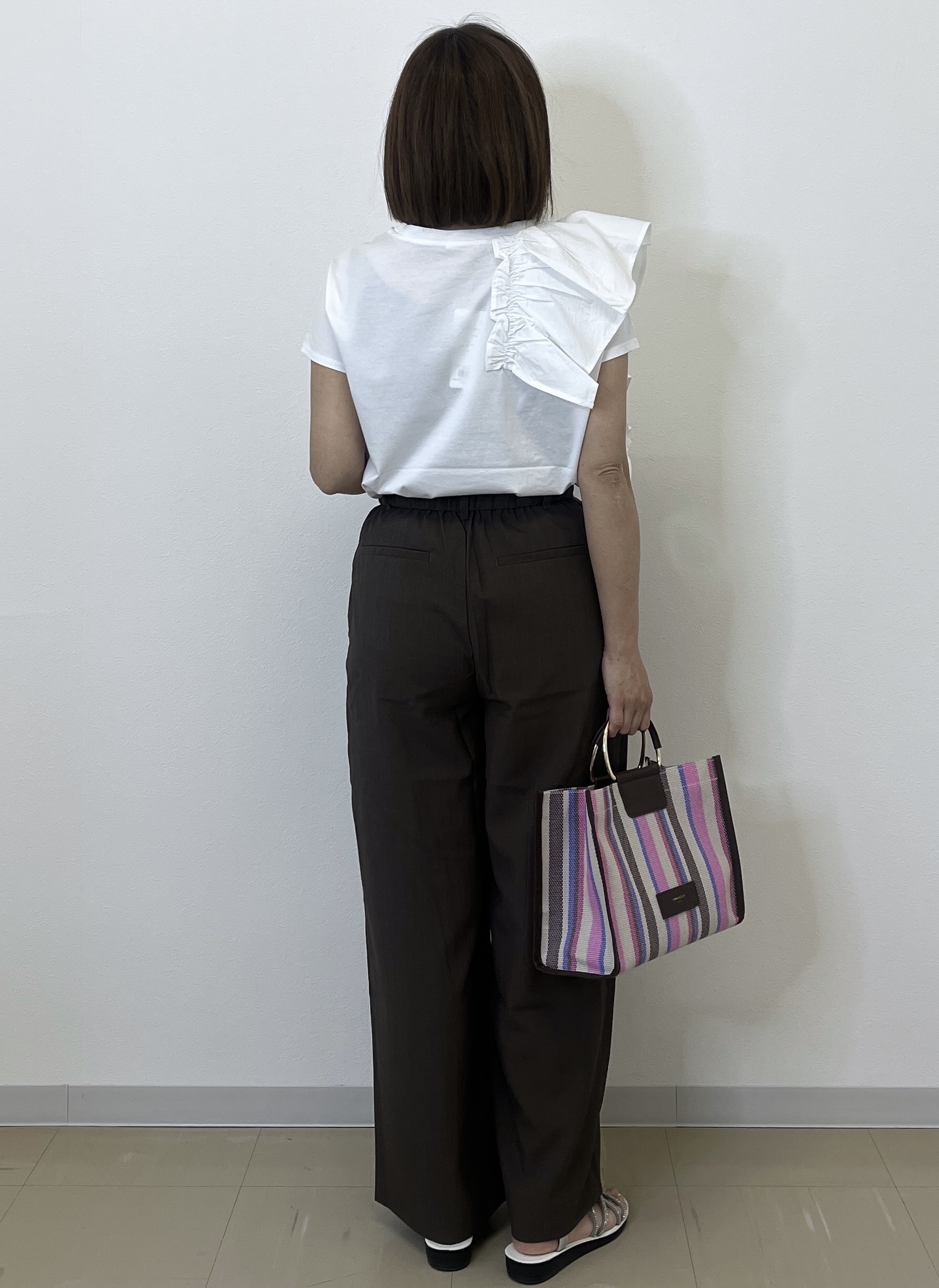 あずささんの「OPAQUE.CLIP｜【UVケア／接触冷感】アシメフリルドッキングカットソー《洗濯機OK》」を使ったコーディネート