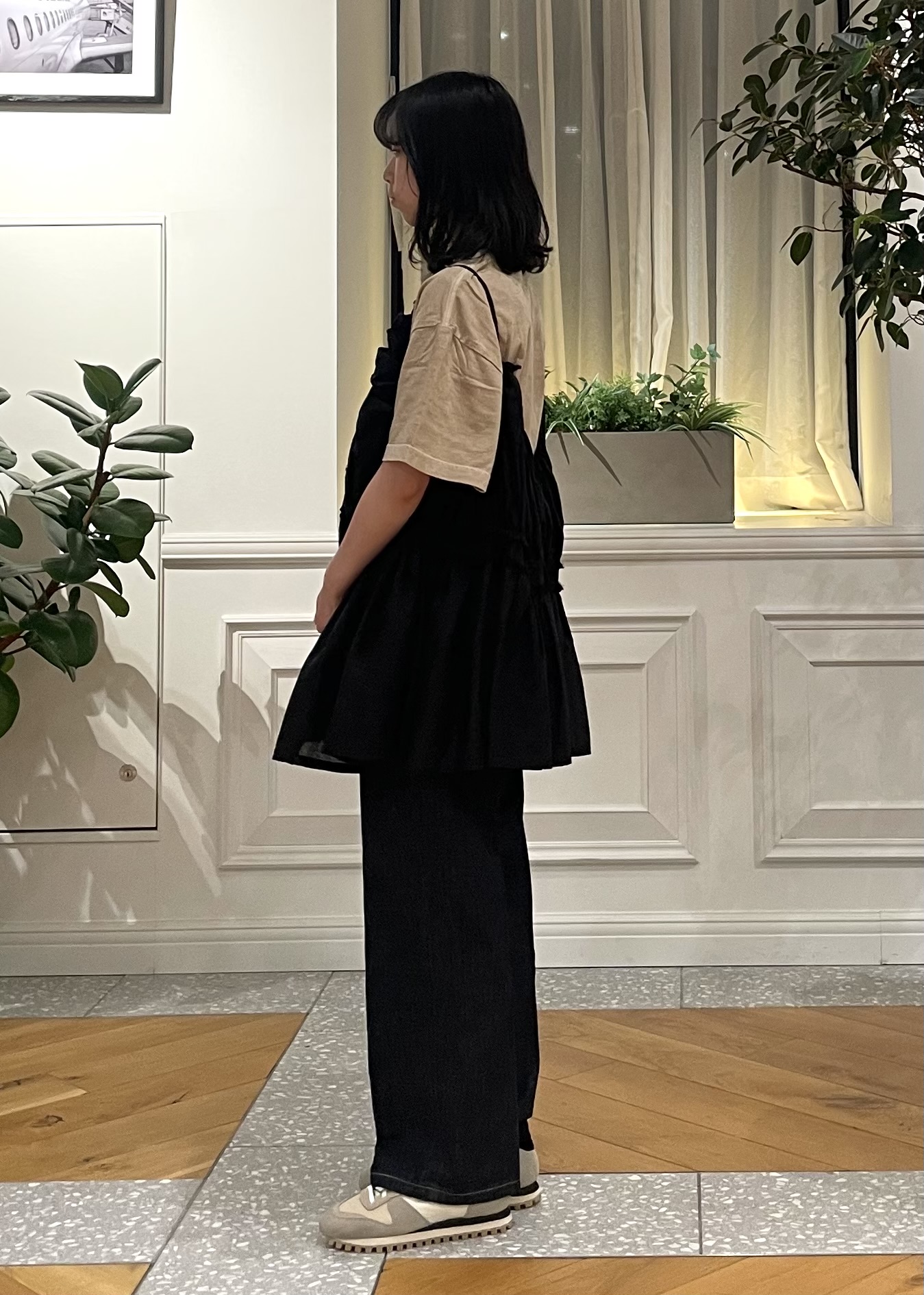 Lilyさんの「DRESSTERIOR｜【otonaMUSE5月号掲載】センタープレス ワイドストレートデニム」を使ったコーディネート