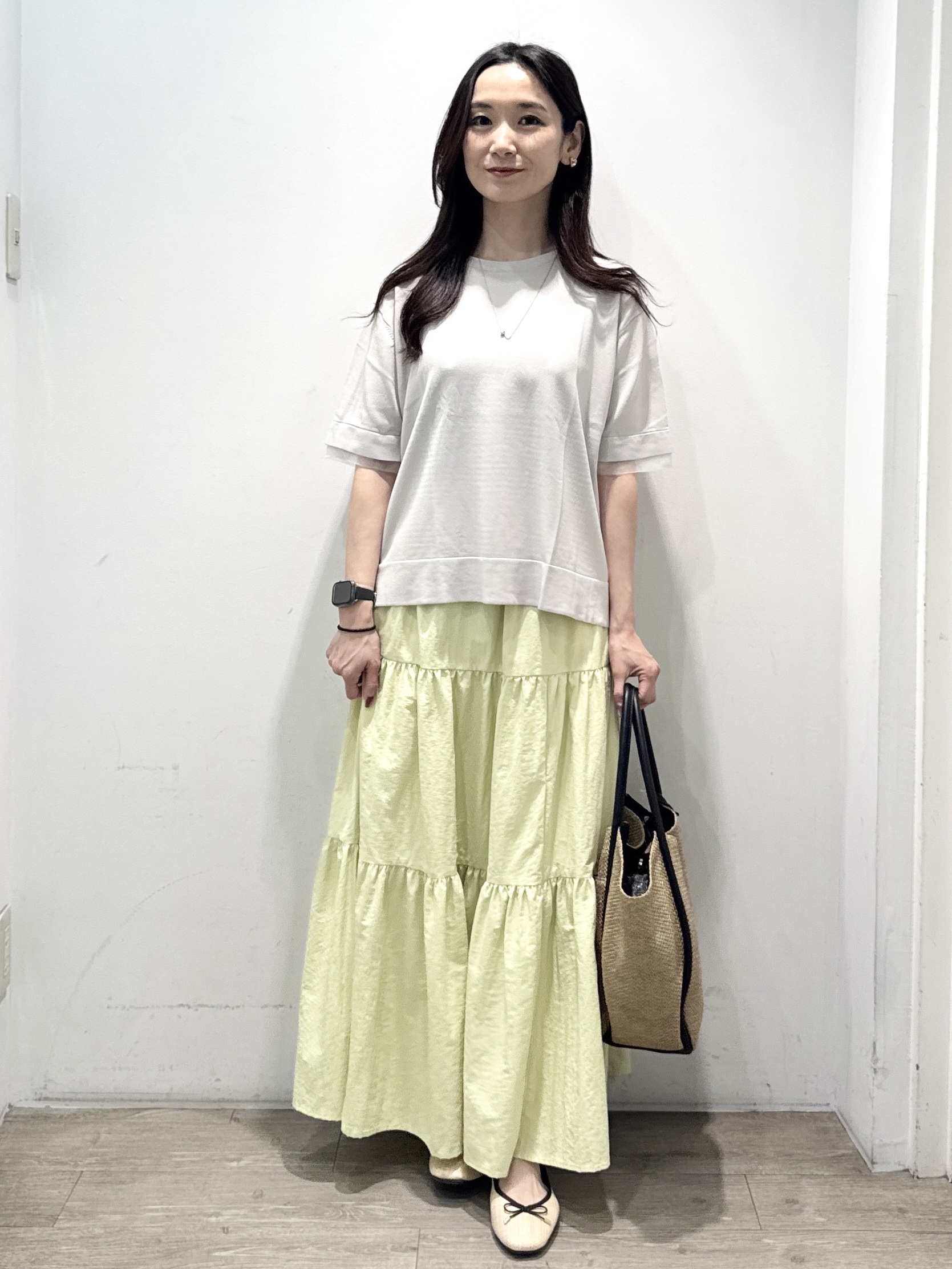 yuicciさんの「OPAQUE.CLIP｜【UV／接触冷感／抗ピル】シアー＆レイヤード風さらりニット《洗濯機OK》」を使ったコーディネート