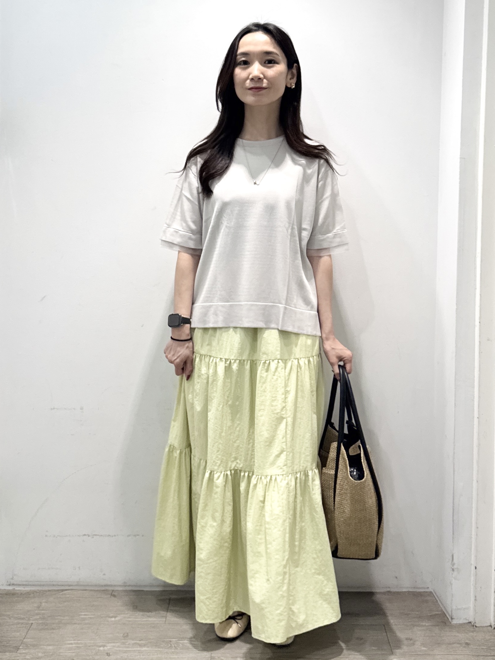 yuicciさんの「OPAQUE.CLIP｜【UV／接触冷感／抗ピル】シアー＆レイヤード風さらりニット《洗濯機OK》」を使ったコーディネート