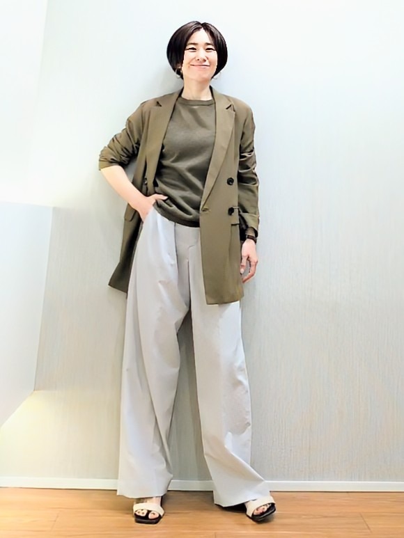 ミズタさんの「UNTITLED｜◆【セットアップ可/接触冷感/通気性】ドライシアーダブルジャケット」を使ったコーディネート