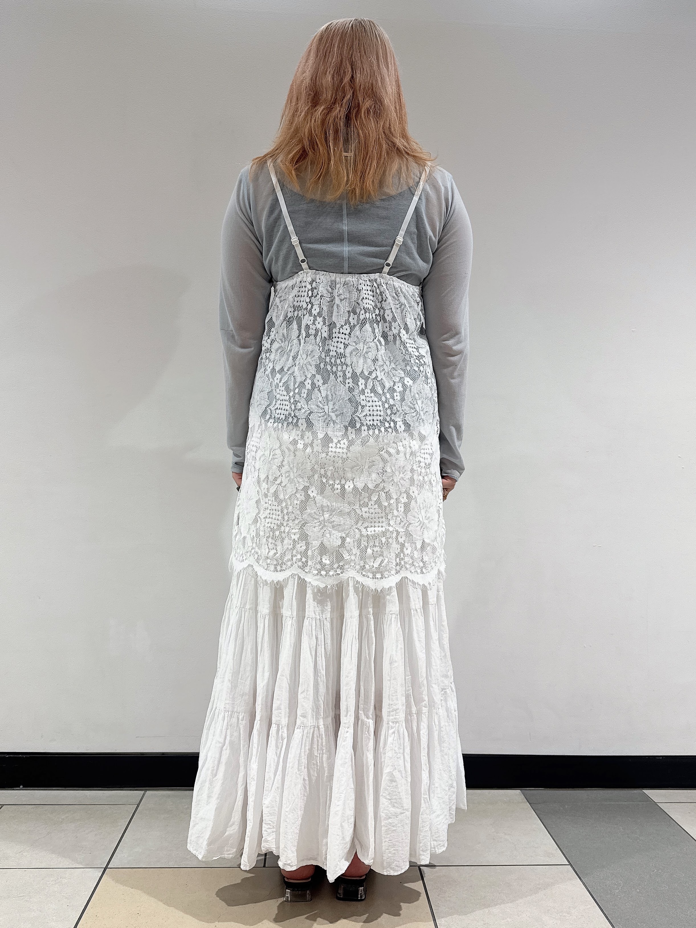 なかもとあきさんの「DRESSTERIOR｜【シアー素材】シアータートルトップス」を使ったコーディネート