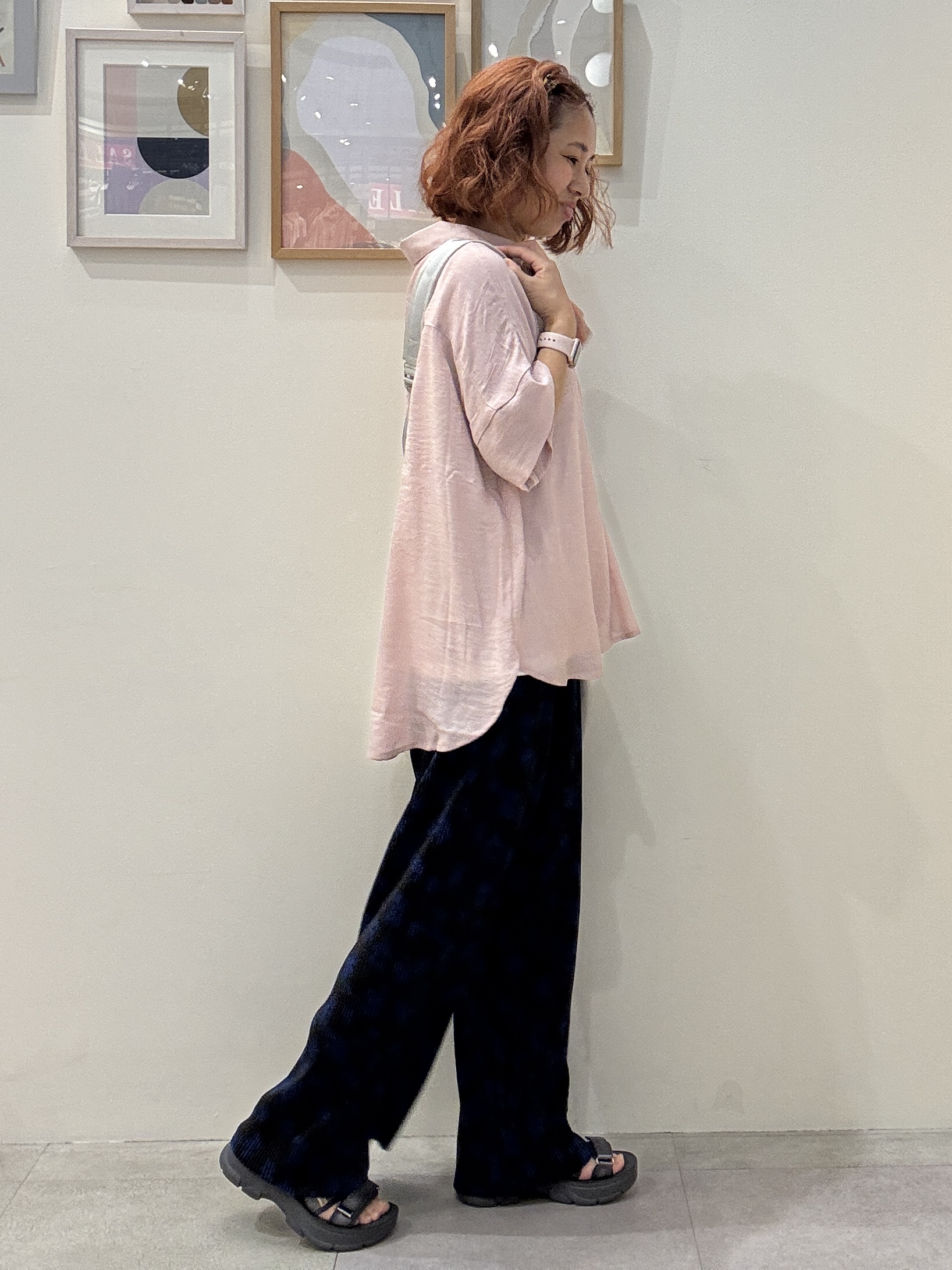 たけぴさんの「SHOO･LA･RUE｜【2点セット/S-LL/洗濯機可】時短でコーデ決まる スラブスキッパーシャツ＋タンクトップ」を使ったコーディネート