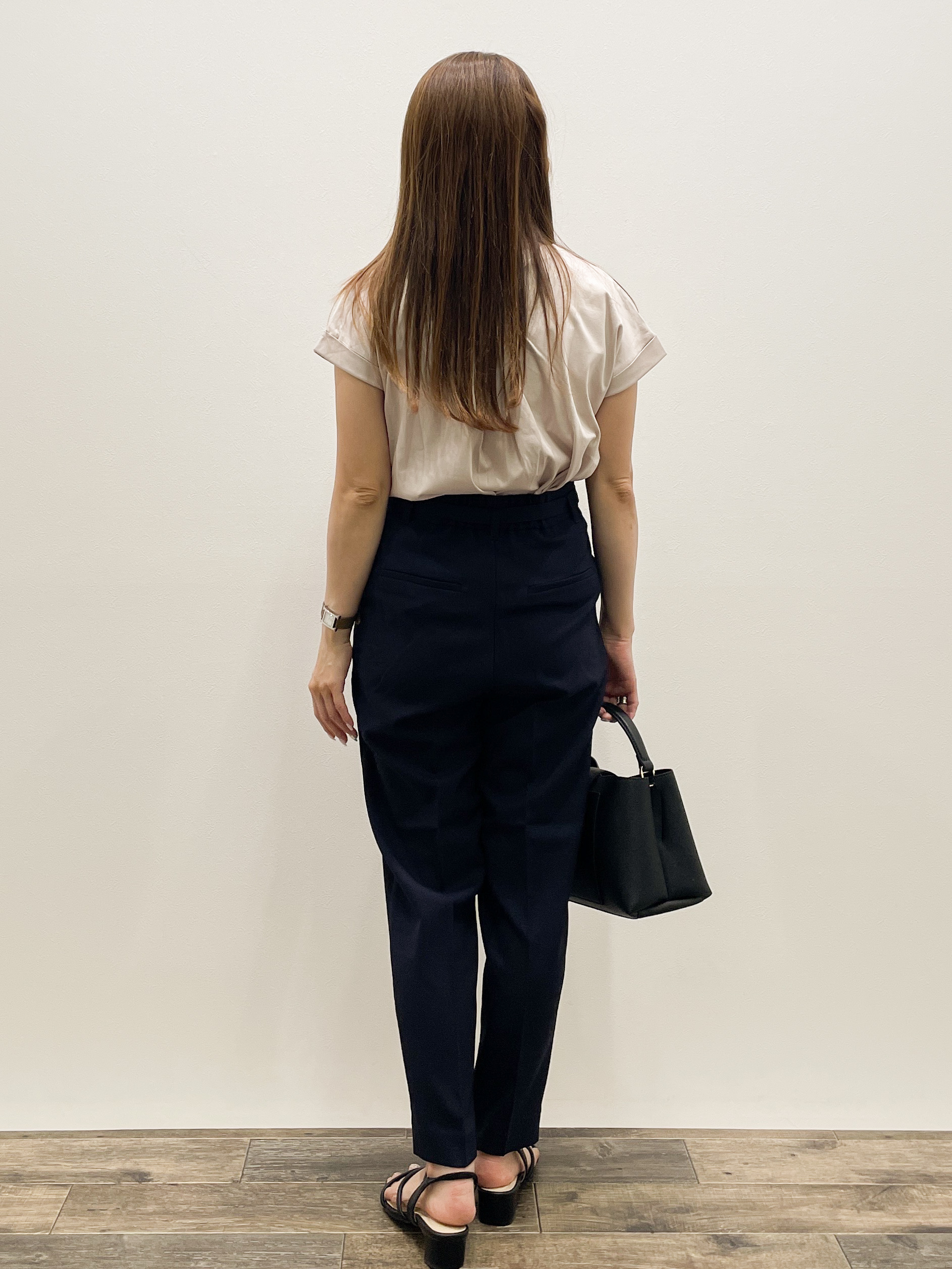 Asukaさんの「OPAQUE.CLIP｜【接触冷感／UV】ワンポイント刺繍Tシャツ《7col／XS~3L／洗濯機OK》」を使ったコーディネート