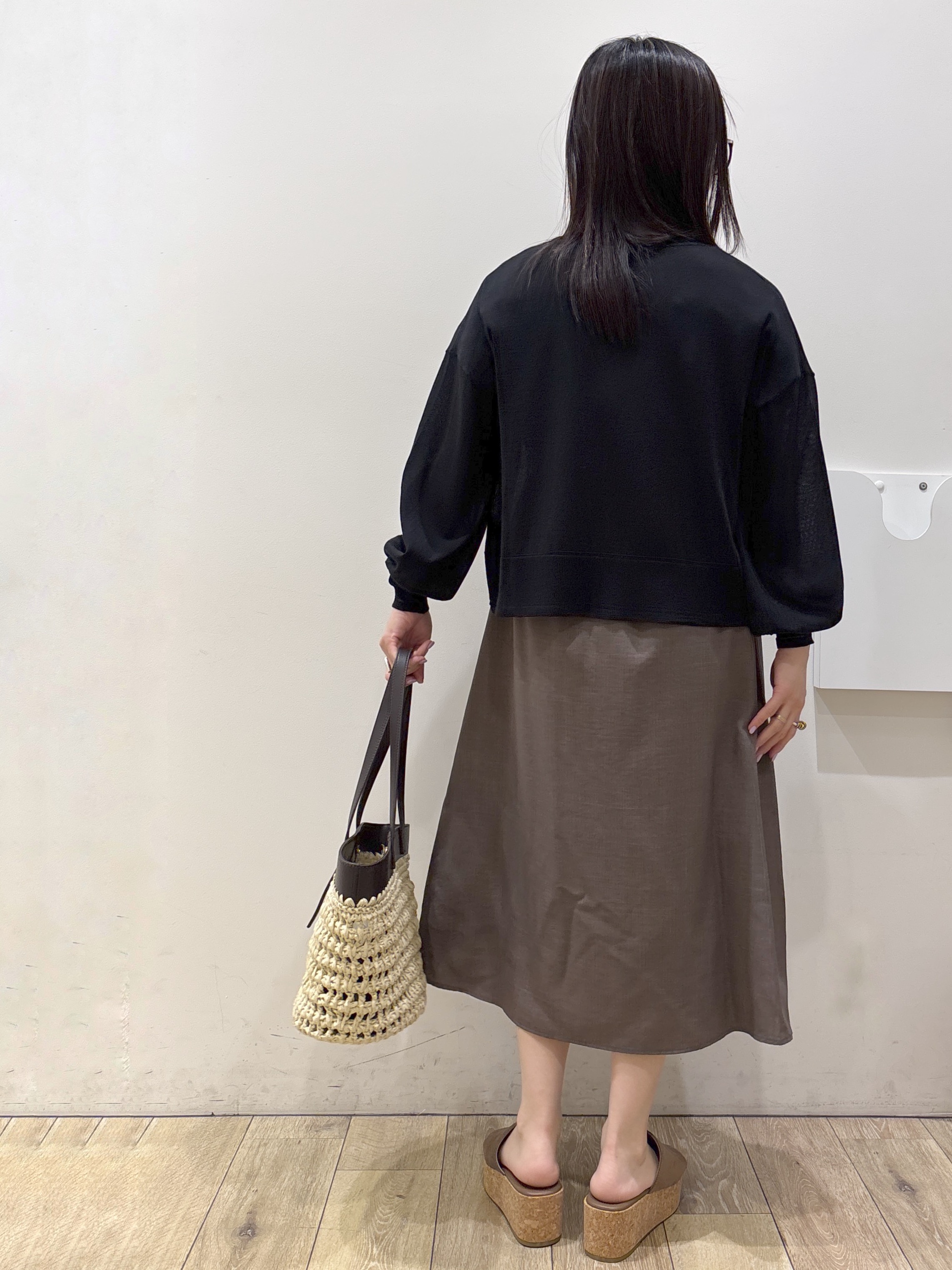 mameさんの「index｜【接触冷感】シアーショートトッパーカーディガン《洗濯機OK／抗ピル》」を使ったコーディネート