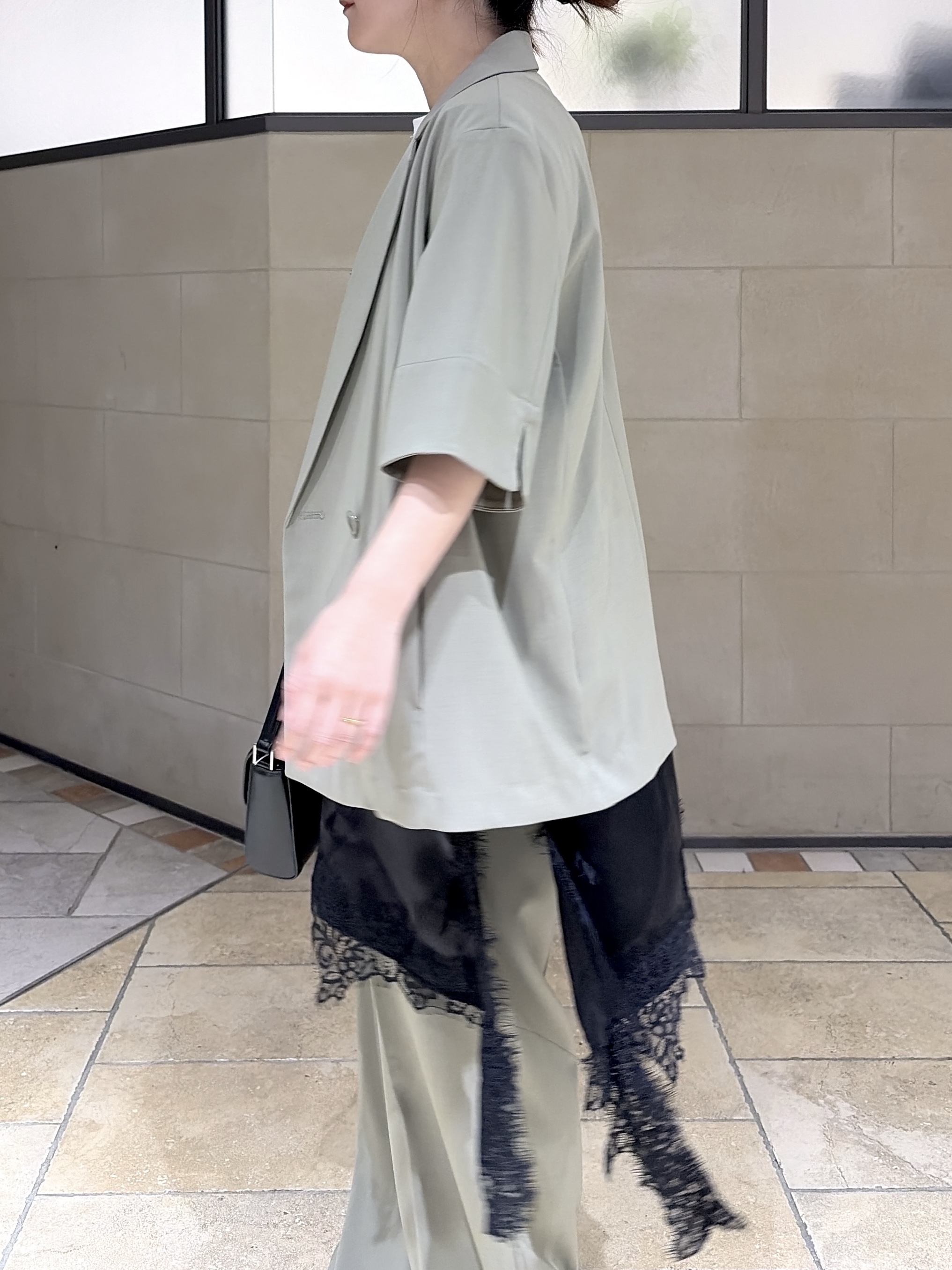 よねさんの「INDIVI｜Comfy SET UP｜ハーフスリーブジャケット【セットアップ対応／通勤／接触冷感／UVカット】」を使ったコーディネート
