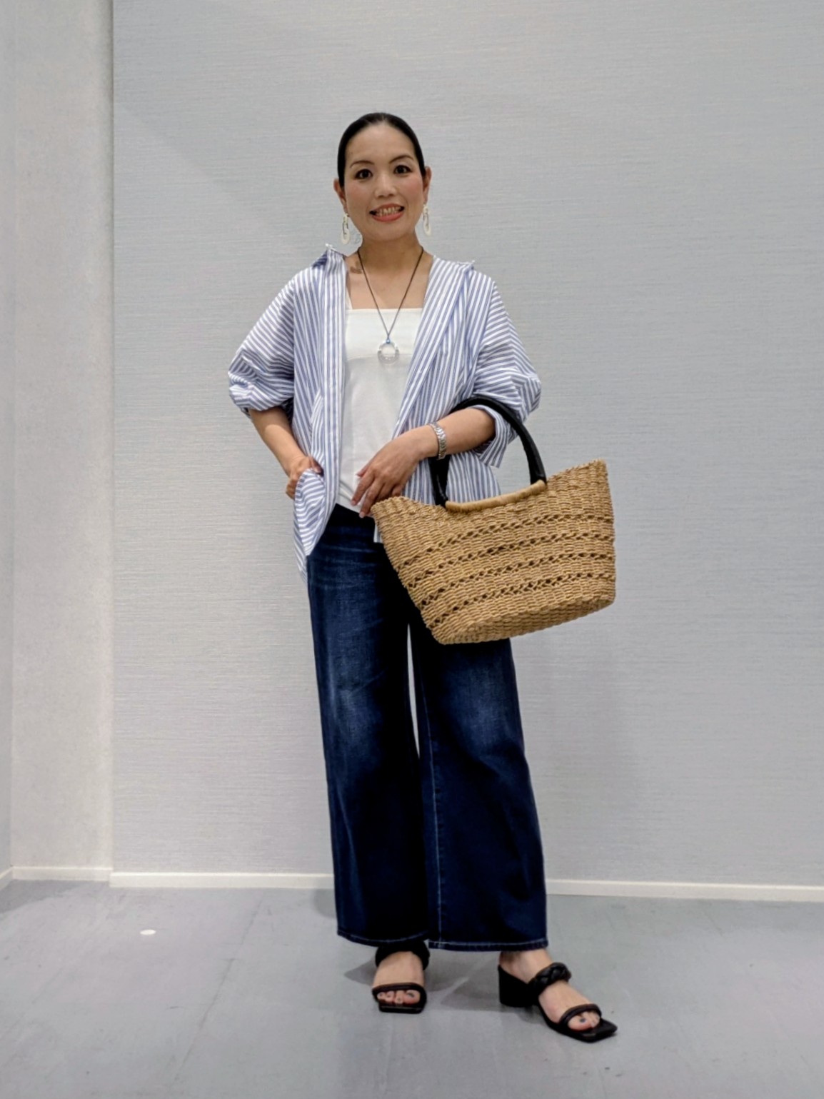 makkyさんの「UNTITLED｜【接触冷感/吸水速乾/UVカット】ドルマンスリーブシャツ」を使ったコーディネート