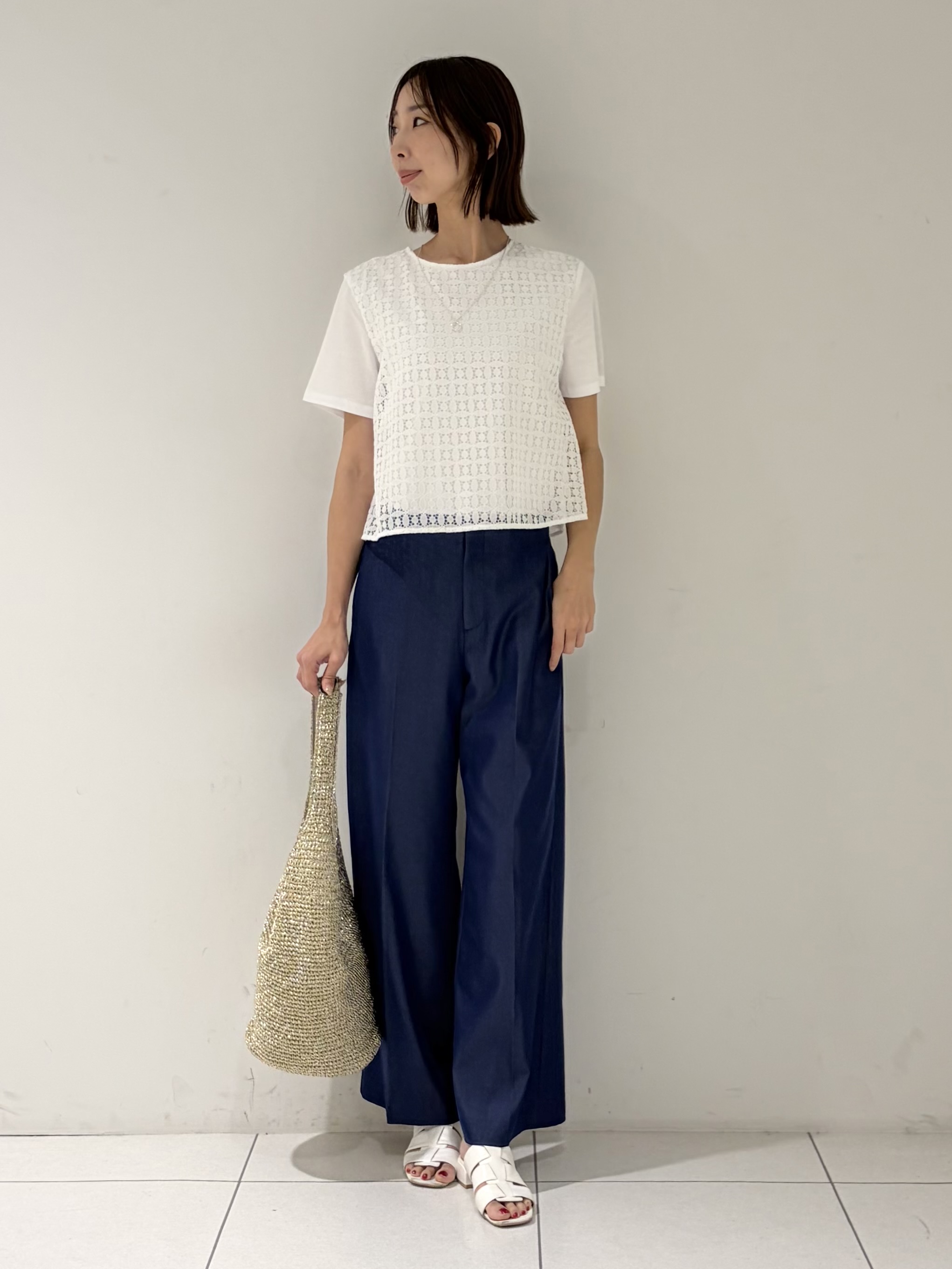 shioriさんの「INDIVI｜【洗える】レイヤード風レースコンビTシャツ」を使ったコーディネート