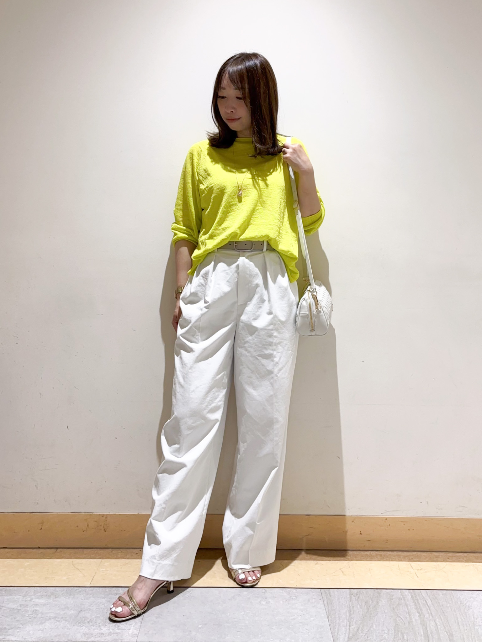 sattoさんの「UNTITLED｜【ゆったり/リラクシー】リネンボートネックプルオーバー」を使ったコーディネート