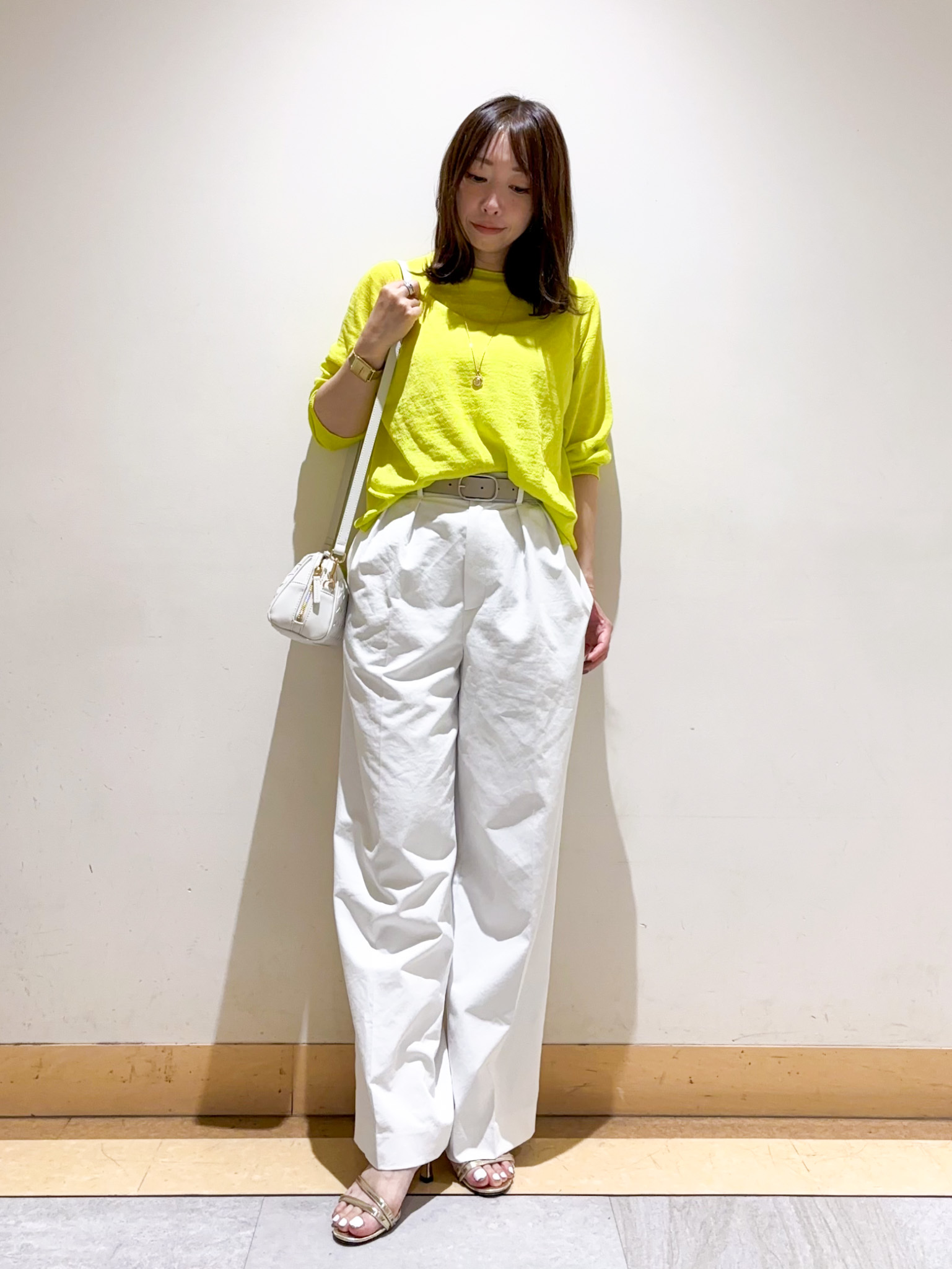 sattoさんの「UNTITLED｜【ゆったり/リラクシー】リネンボートネックプルオーバー」を使ったコーディネート