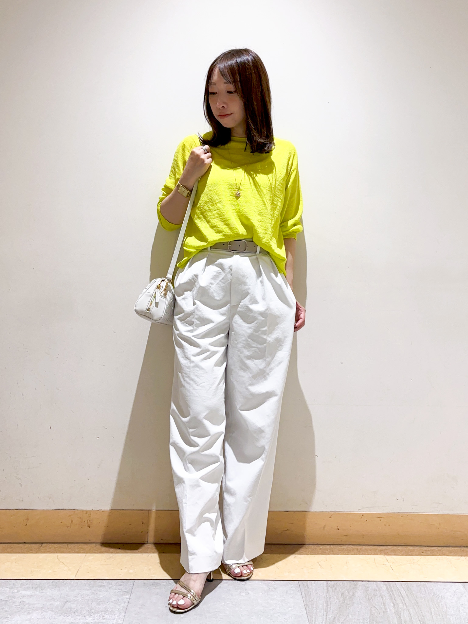 sattoさんの「UNTITLED｜【ゆったり/リラクシー】リネンボートネックプルオーバー」を使ったコーディネート