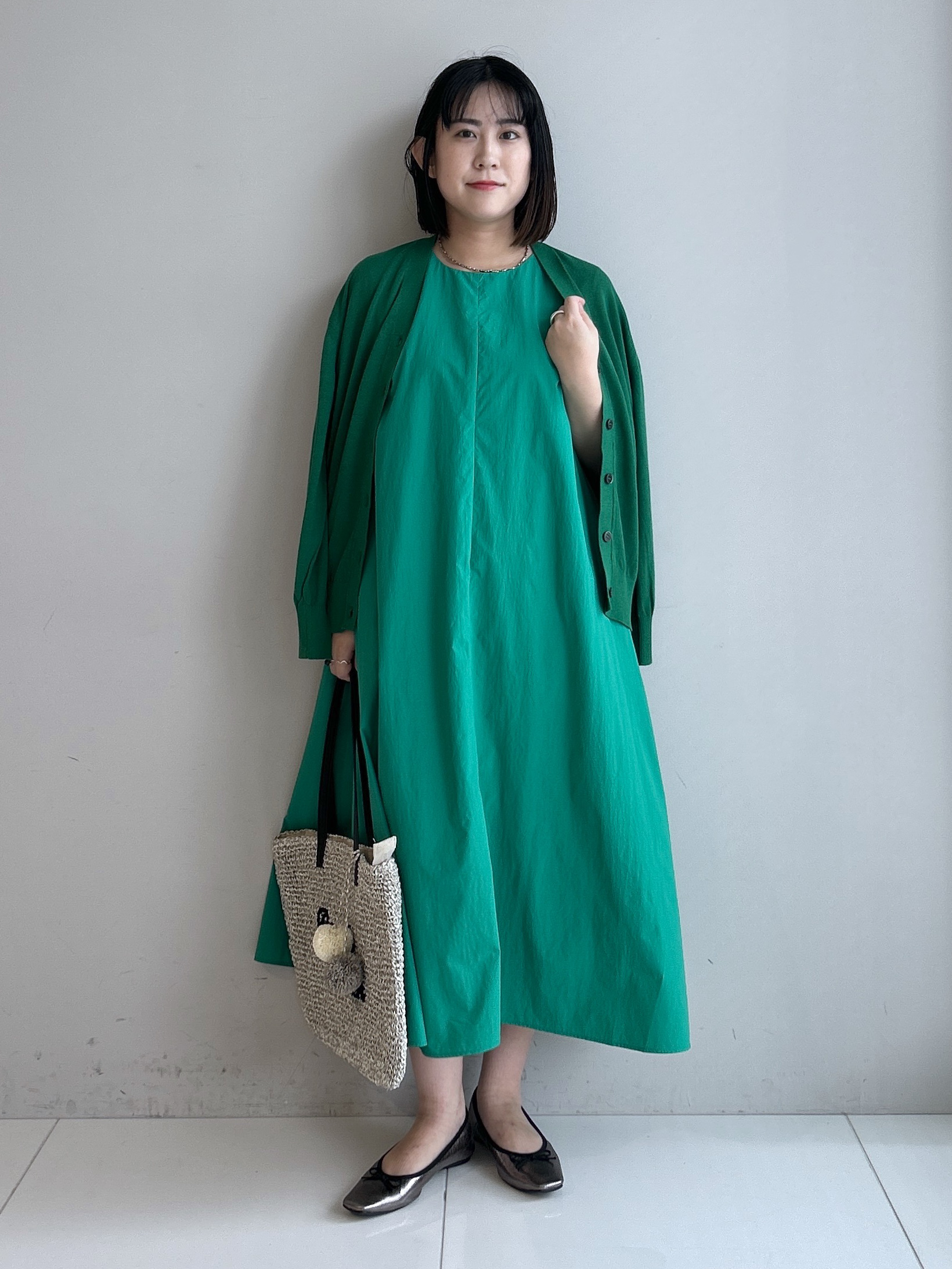 Hirokaさんの「Dessin｜【撥水】Aラインナイロンワンピース」を使ったコーディネート