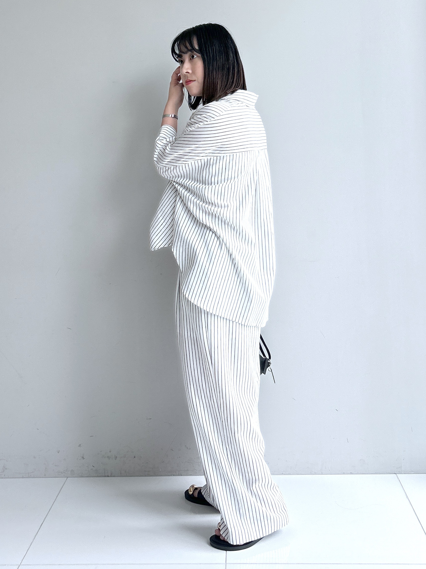 Hirokaさんの「Dessin｜【セットアップ可/洗える】リネンブレンドドルマンシャツ」を使ったコーディネート