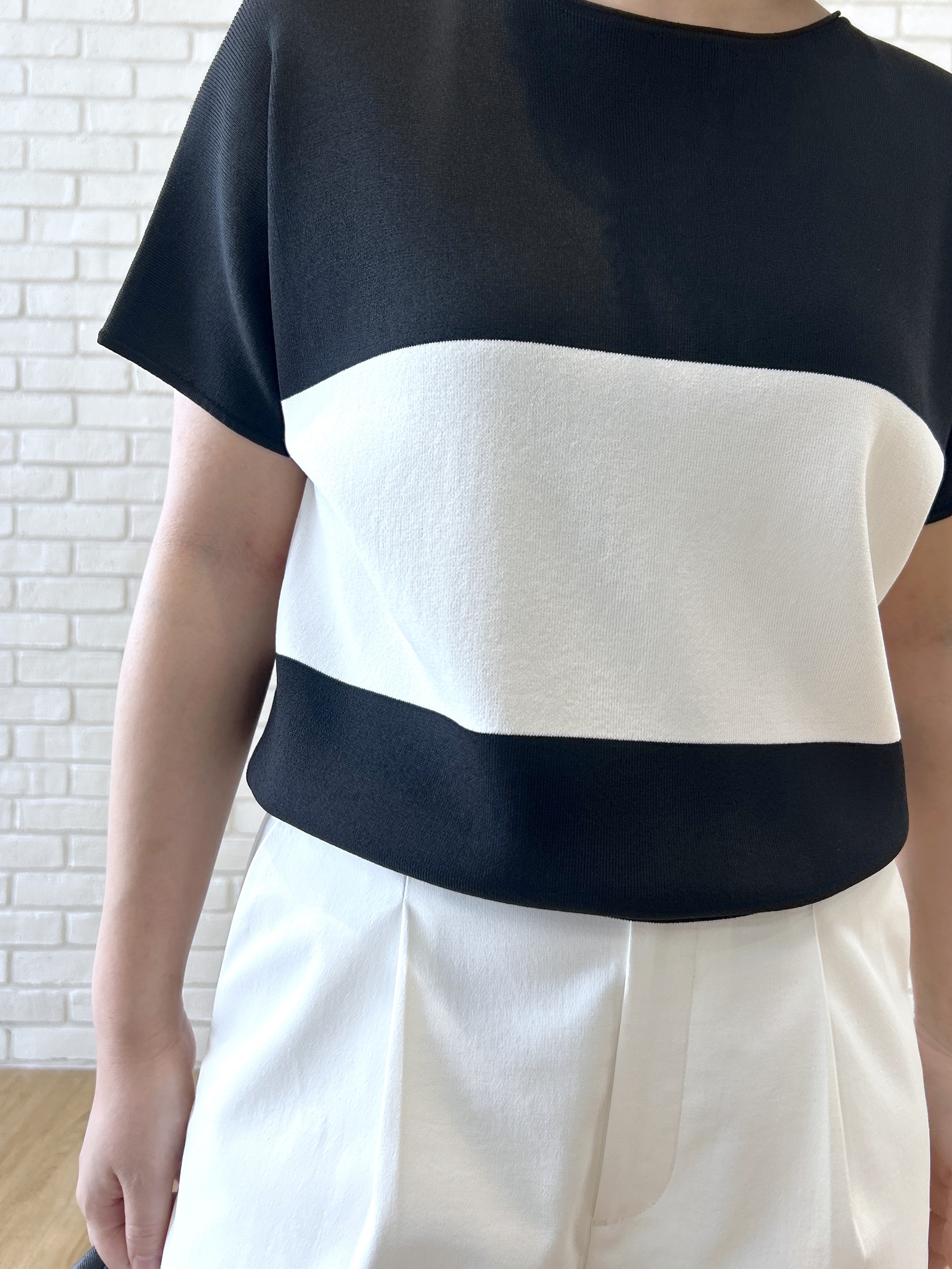 Hirokaさんの「grove｜【シリーズ累計36万枚！名品ニット】やわらかドライタッチ ドルマンニット」を使ったコーディネート
