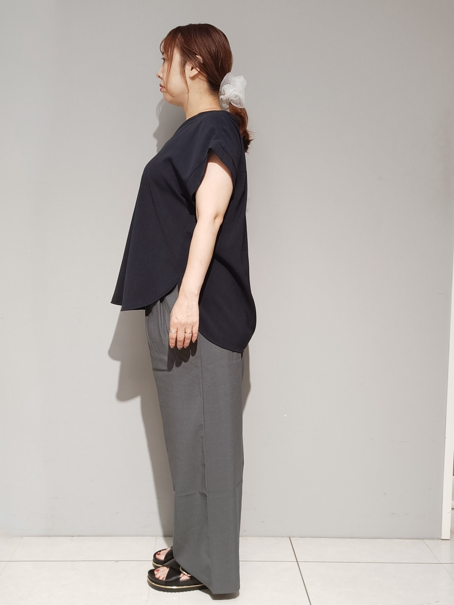 kaoriさんの「OPAQUE.CLIP｜【UV／接触冷感】Vネックリラクシーニットカーディガン《洗濯機OK／抗ピル》」を使ったコーディネート