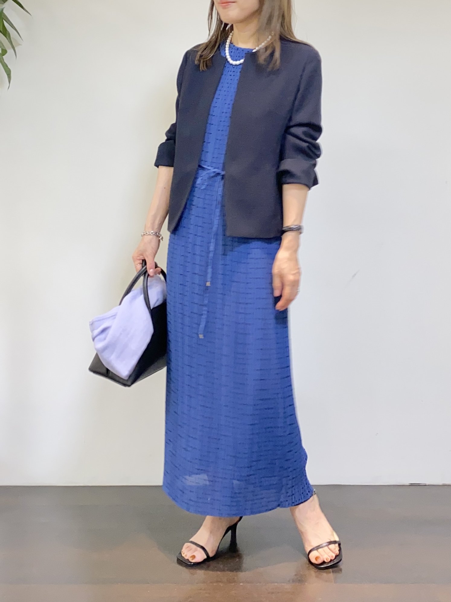 tomoさんの「UNTITLED｜【清涼感/洗える】ミニマルシルエットジャケット」を使ったコーディネート