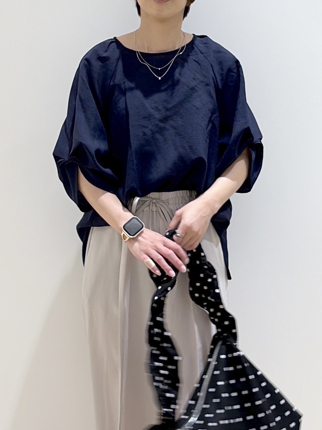 えりさんの「OPAQUE.CLIP｜【接触冷感／吸水速乾】リネンライク タックスリーブブラウス《セットアップ対応／洗濯機OK》」を使ったコーディネート