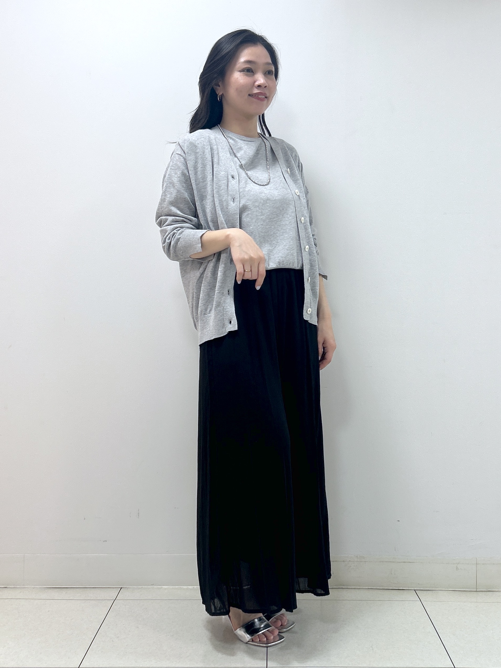 Kaiさんの「Dessin｜【9色展開/接触冷感/UVカット】ドライタッチサマーニットT」を使ったコーディネート