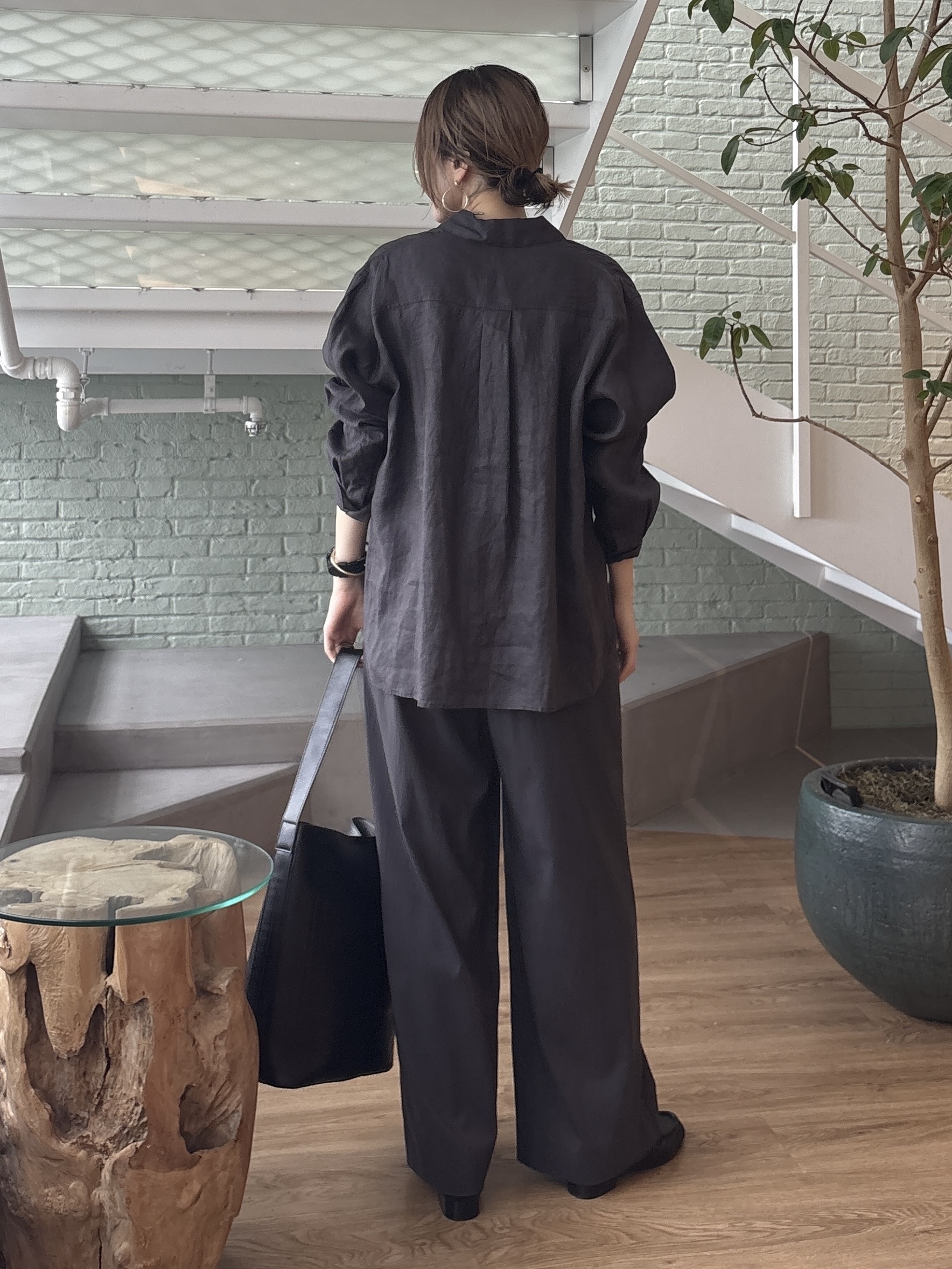 kotakiさんの「INDIVI｜【接触冷感／2WAY】カシュクールリネンシャツ」を使ったコーディネート