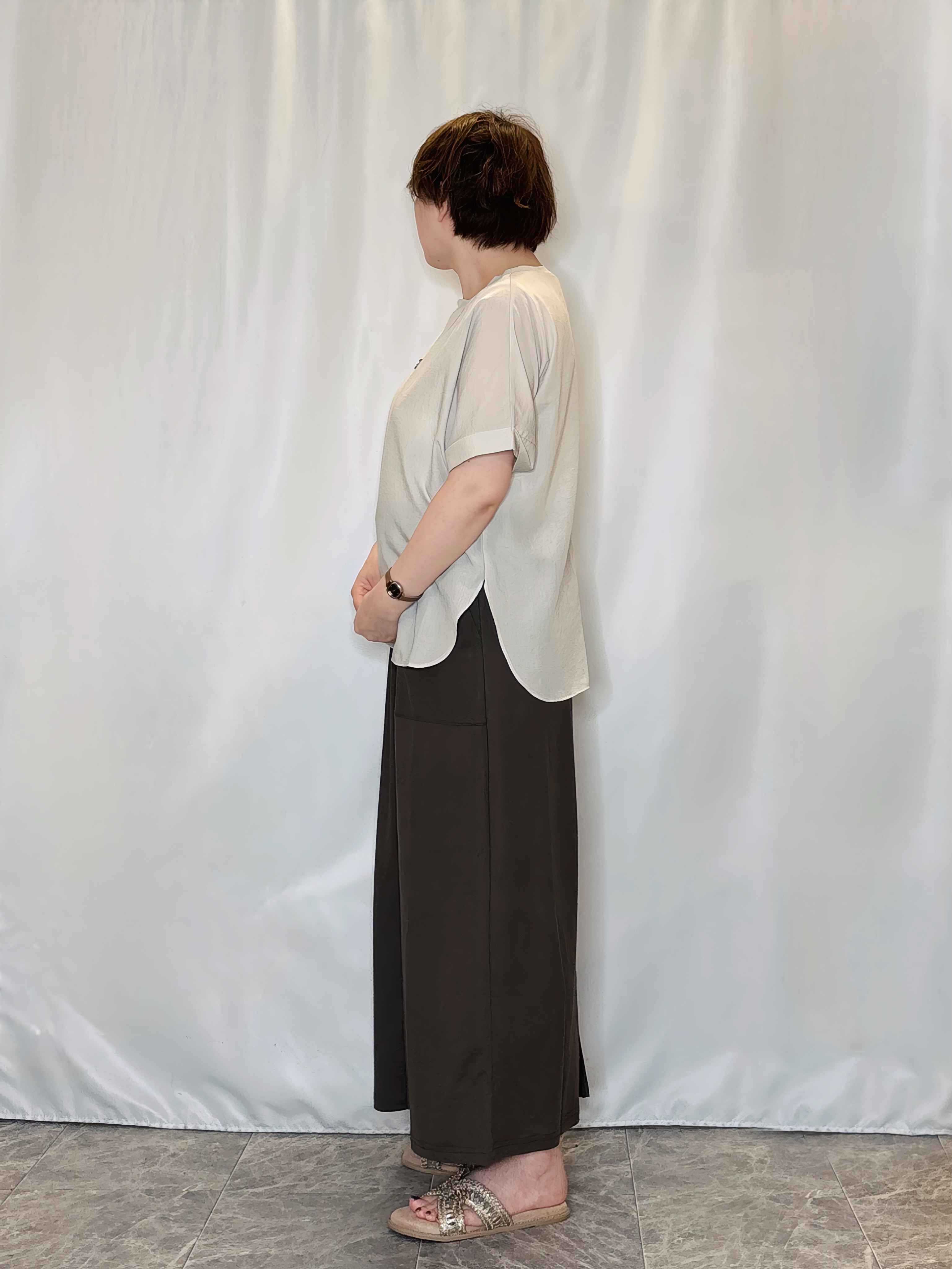 たみさんの「SHOO･LA･RUE｜【着丈選べる/体型カバー】洗濯後しわになりにくい さらっと快適ドルマントップス」を使ったコーディネート