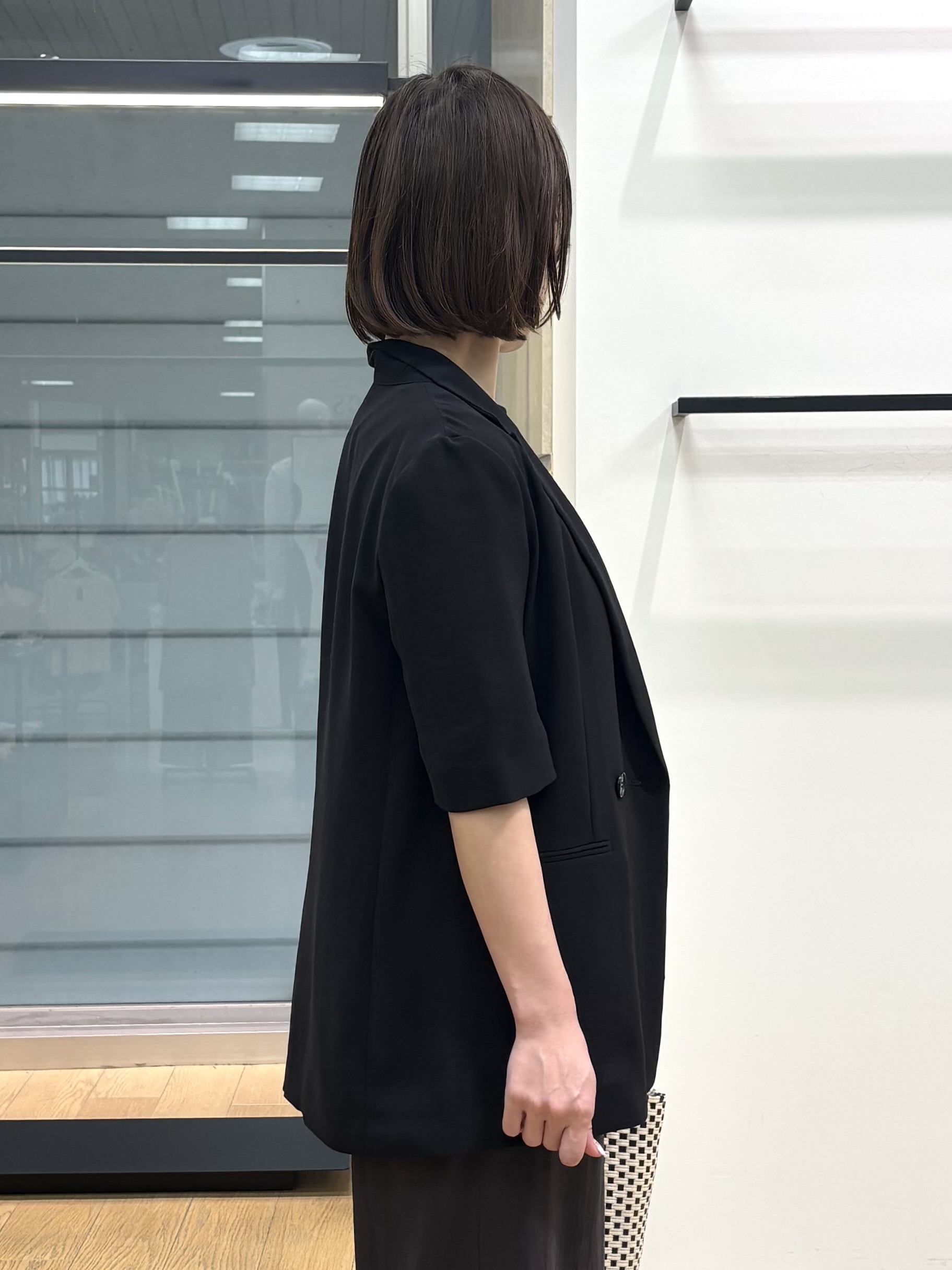 asamiさんの「INDIVI｜【着る日傘／SETUP可能】ビスチェレイヤード風トップス」を使ったコーディネート