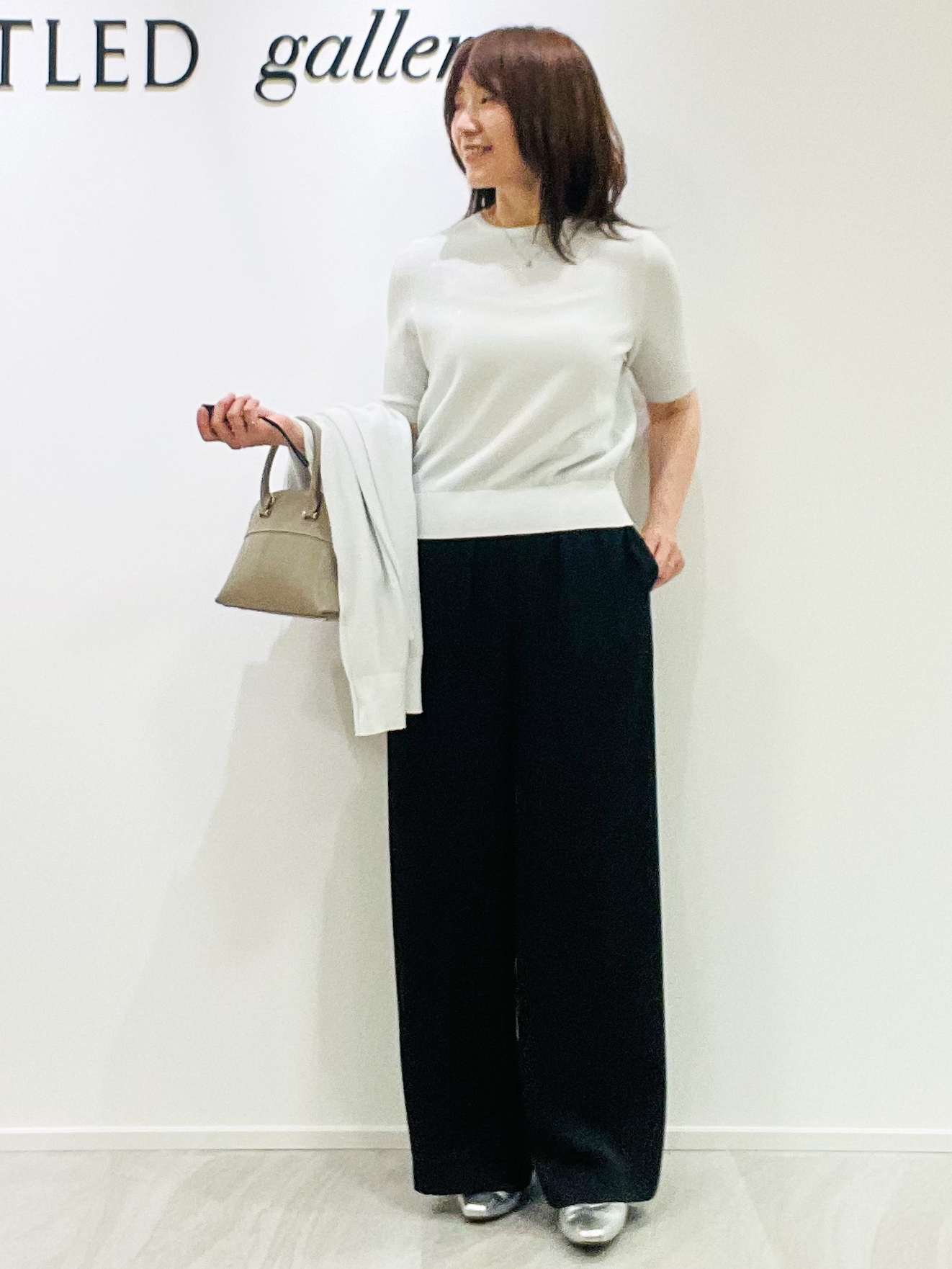 めいさんの「UNTITLED｜◆【アンサンブル可】ラメ混クルーネックカーディガン」を使ったコーディネート