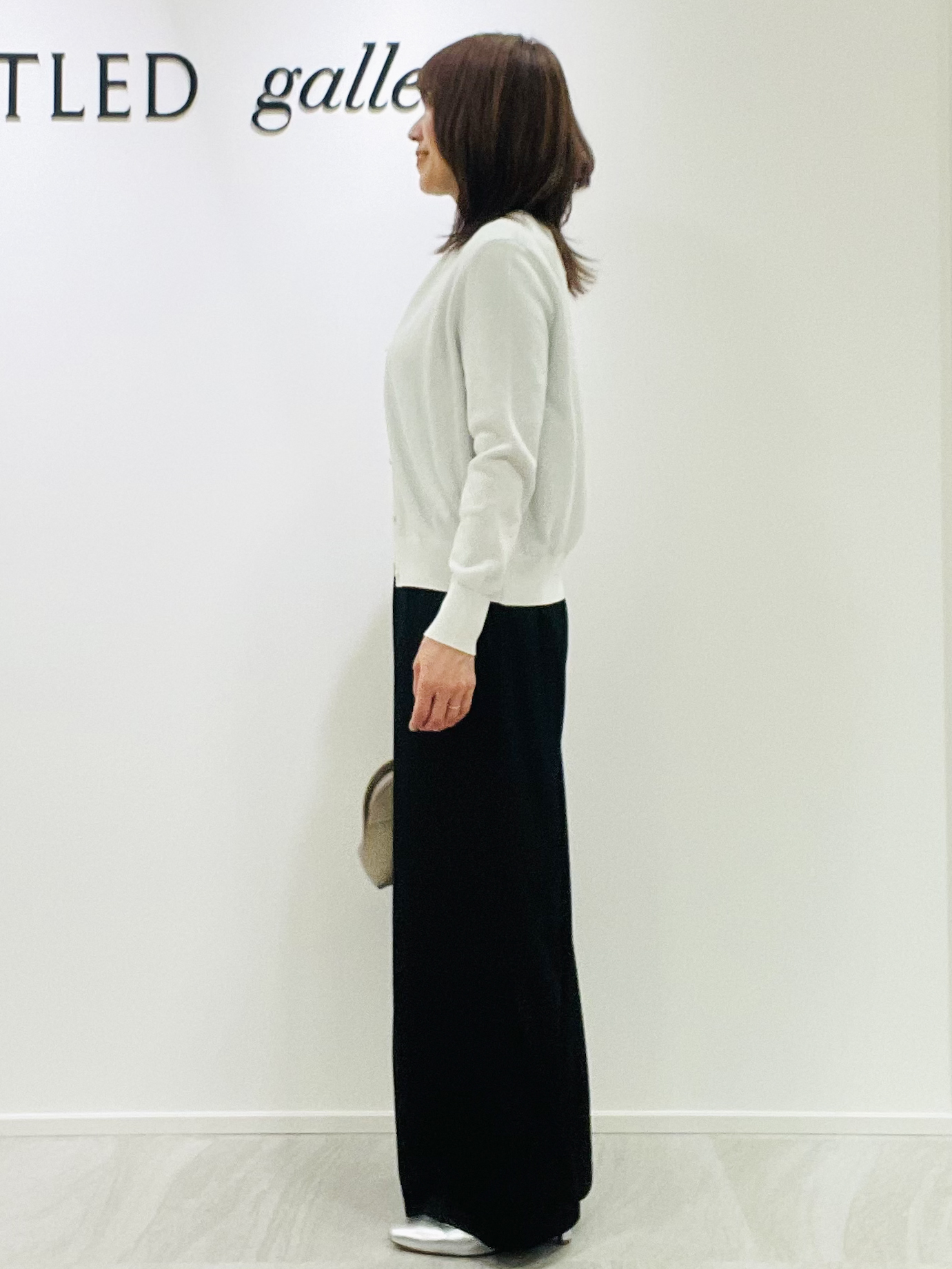 めいさんの「UNTITLED｜◆【アンサンブル可】ラメ混クルーネックカーディガン」を使ったコーディネート