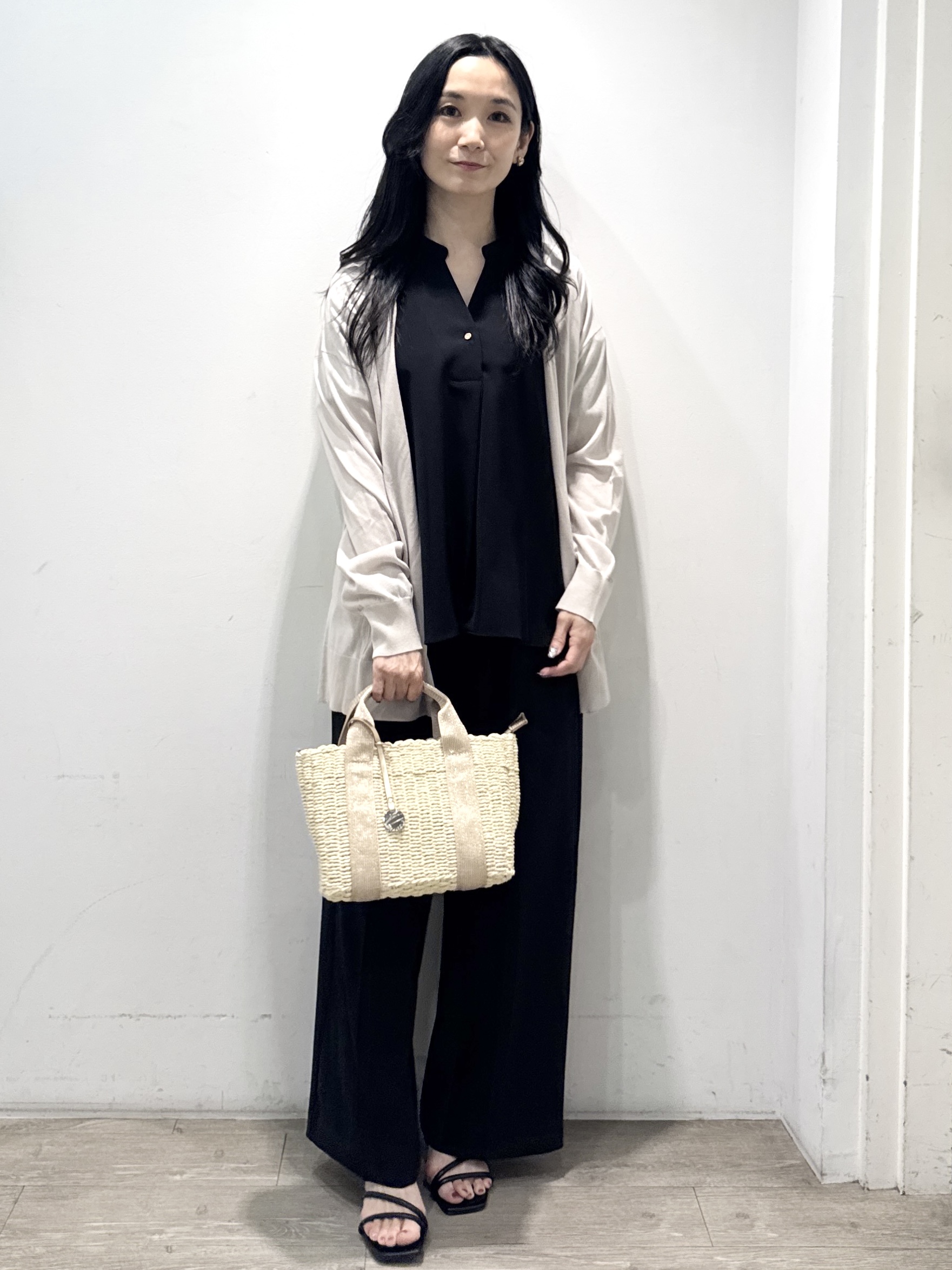 yuicciさんの「OPAQUE.CLIP｜【接触冷感】ニットカーディガン《洗濯機OK／抗ピリング》」を使ったコーディネート