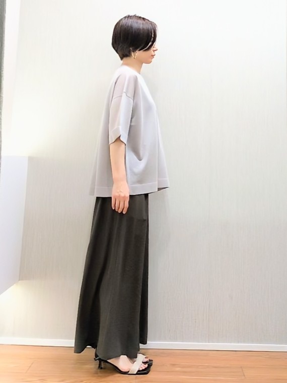ミズタさんの「UNTITLED｜【アンサンブル可/Tシャツ風/ゆったり】リラックスニットトップス」を使ったコーディネート