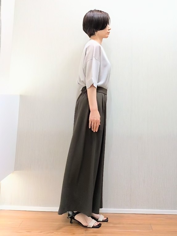 ミズタさんの「UNTITLED｜【アンサンブル可/Tシャツ風/ゆったり】リラックスニットトップス」を使ったコーディネート