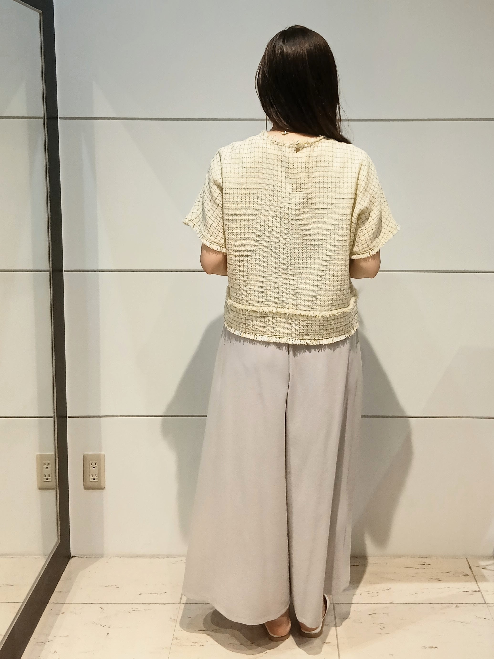 なみきさんの「UNTITLED｜◆【アンサンブル可】ラメ混クルーネックカーディガン」を使ったコーディネート