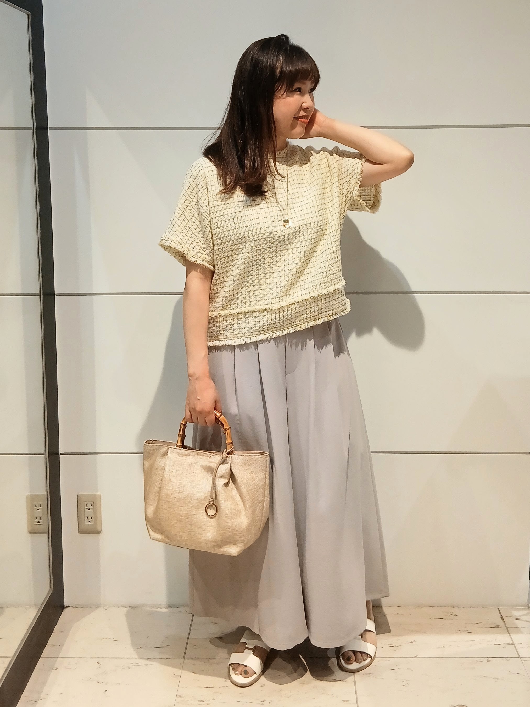 なみきさんの「UNTITLED｜◆【アンサンブル可】ラメ混クルーネックカーディガン」を使ったコーディネート