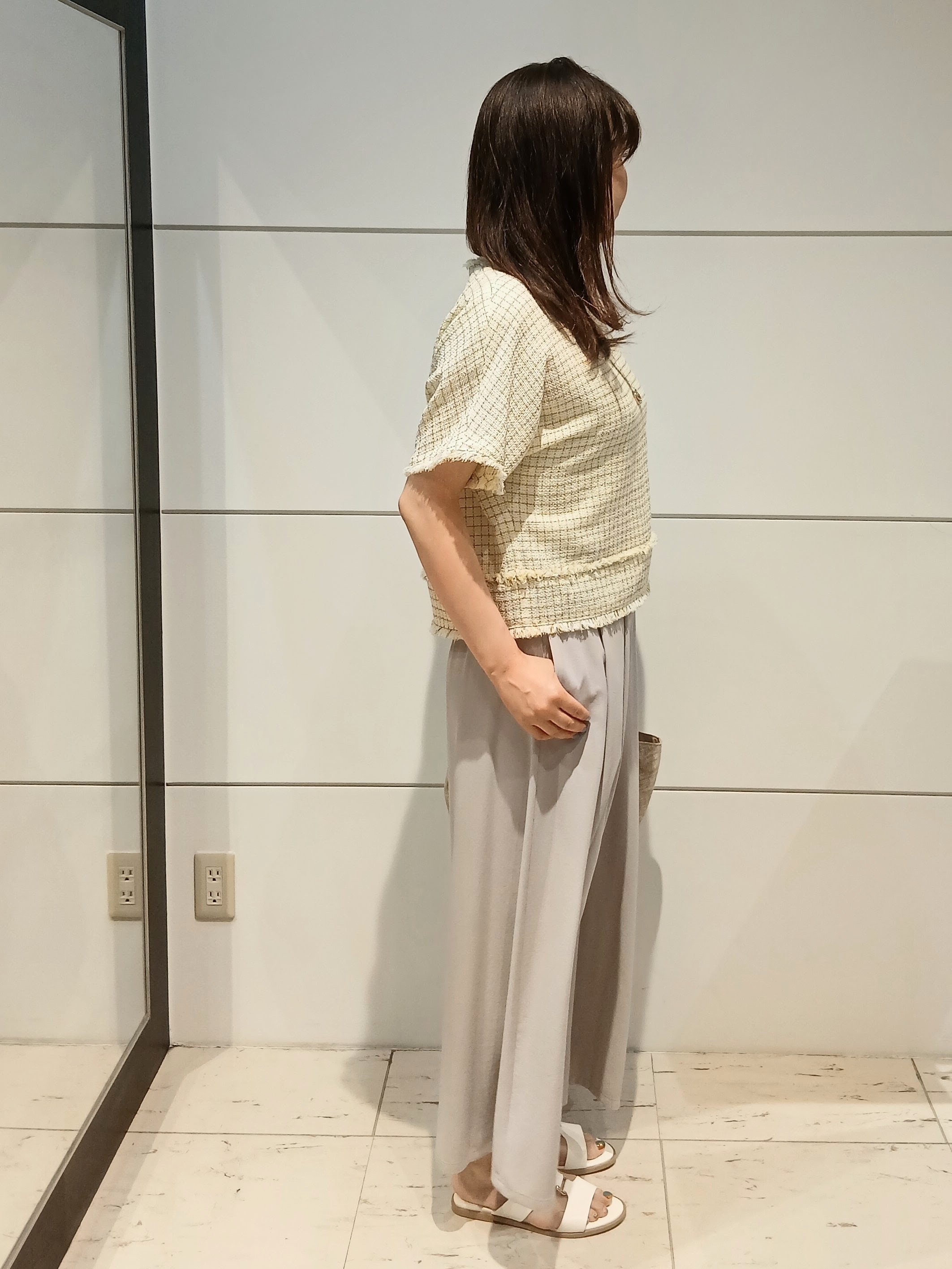なみきさんの「UNTITLED｜◆【アンサンブル可】ラメ混クルーネックカーディガン」を使ったコーディネート