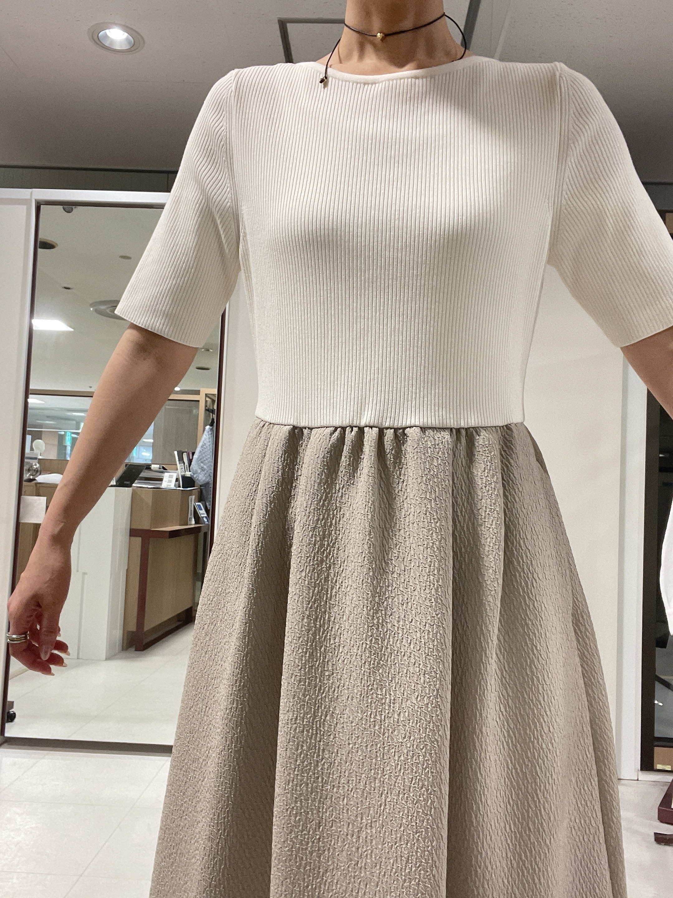 IWAMOさんの「UNTITLED｜」を使ったコーディネート