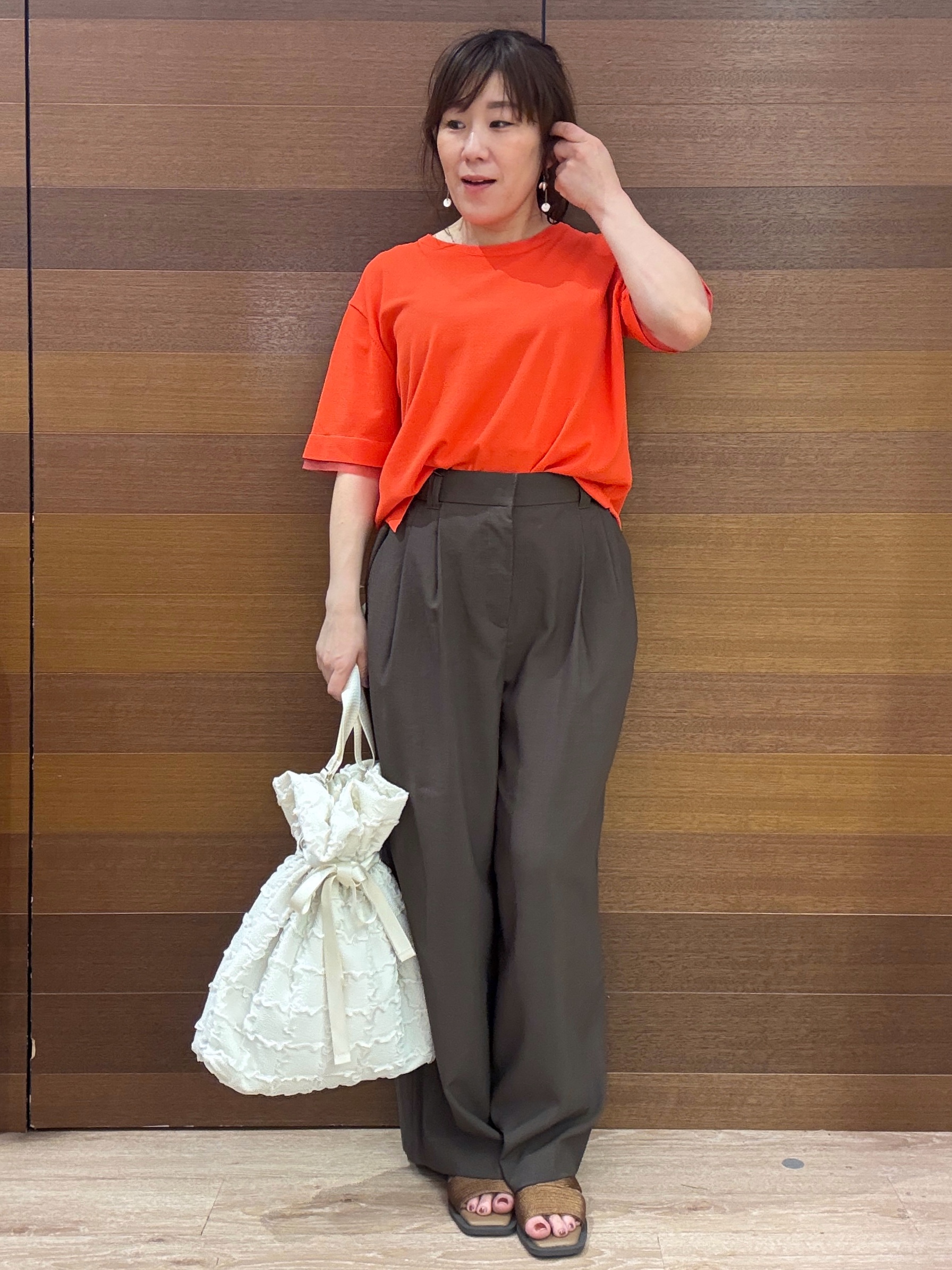maichiさんの「OPAQUE.CLIP｜【UV／接触冷感／抗ピル】シアー＆レイヤード風さらりニット《洗濯機OK》」を使ったコーディネート