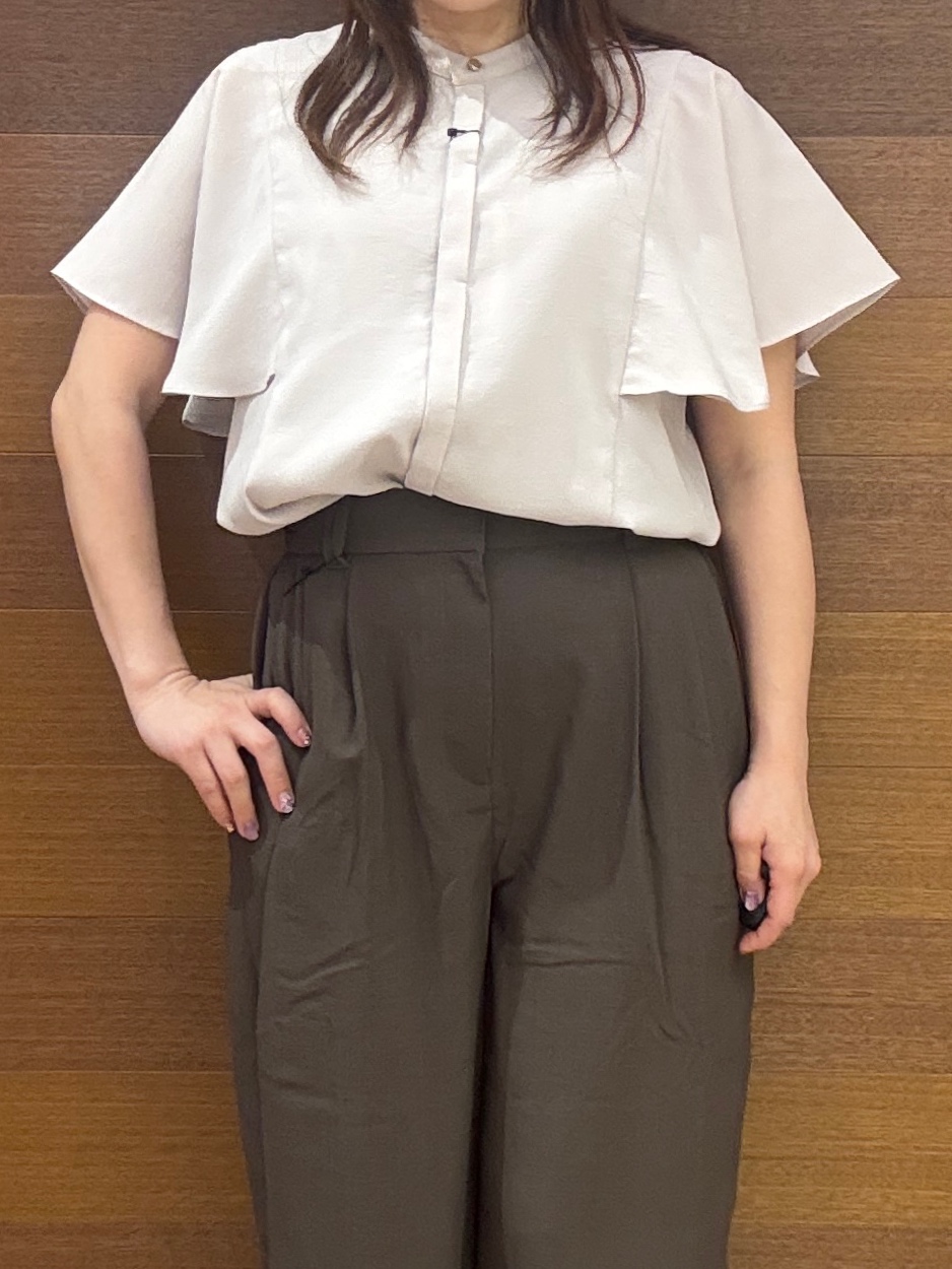 maichiさんの「OPAQUE.CLIP｜【接触冷感／吸水速乾】フレアスリーブブラウス《イージーアイロン／洗濯機OK》」を使ったコーディネート